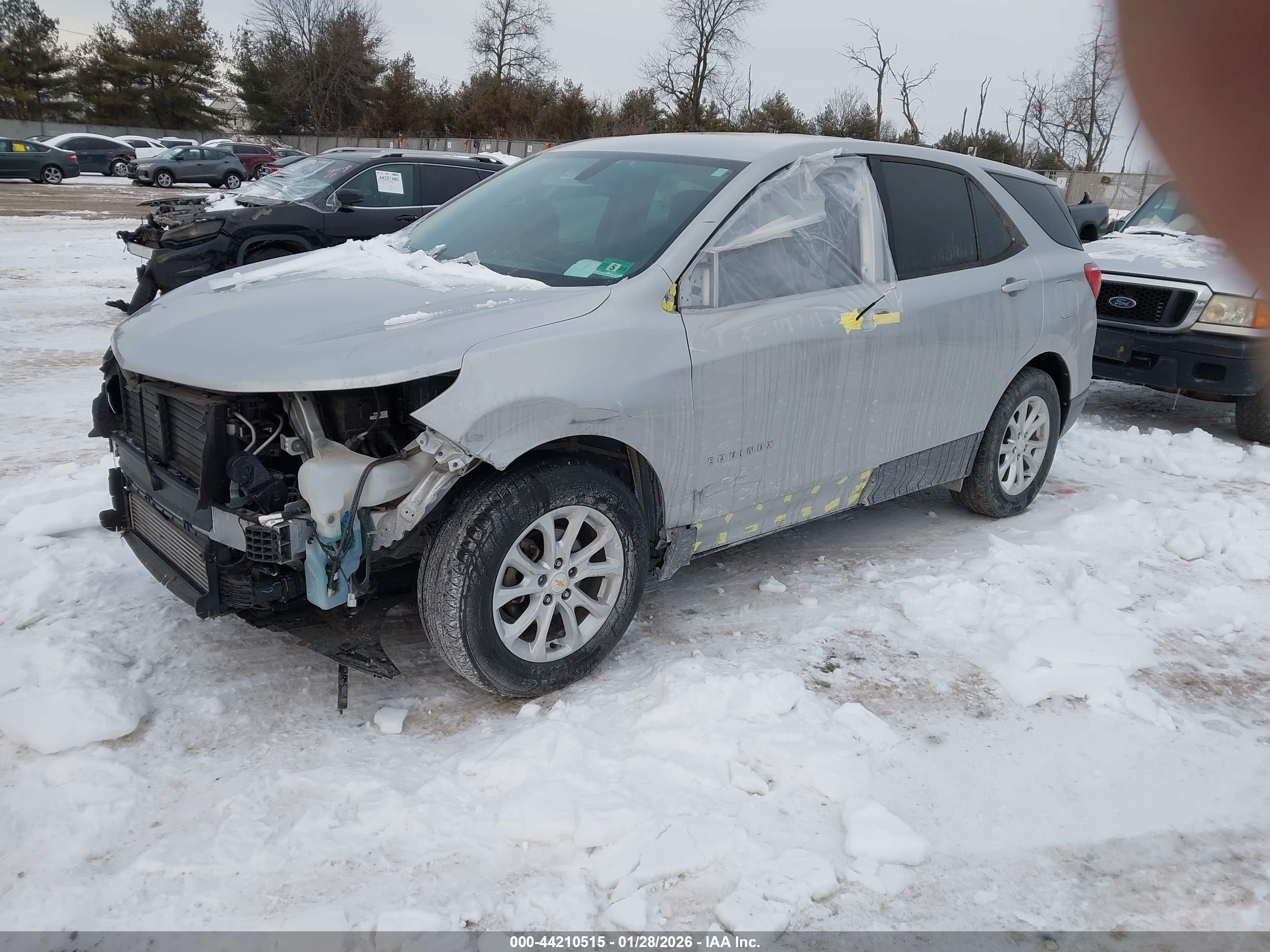 CHEVROLET EQUINOX image 2