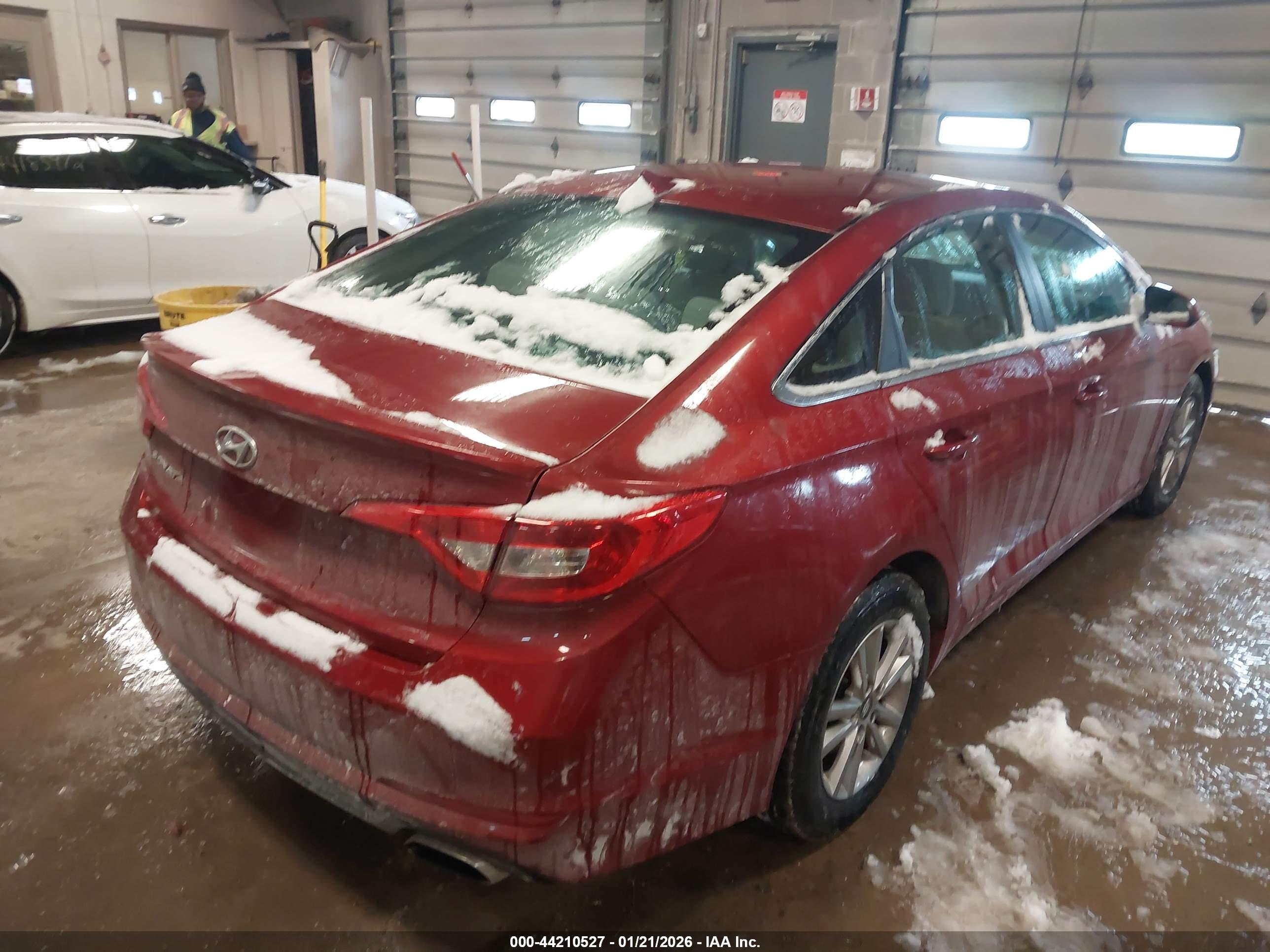 HYUNDAI SONATA image 4