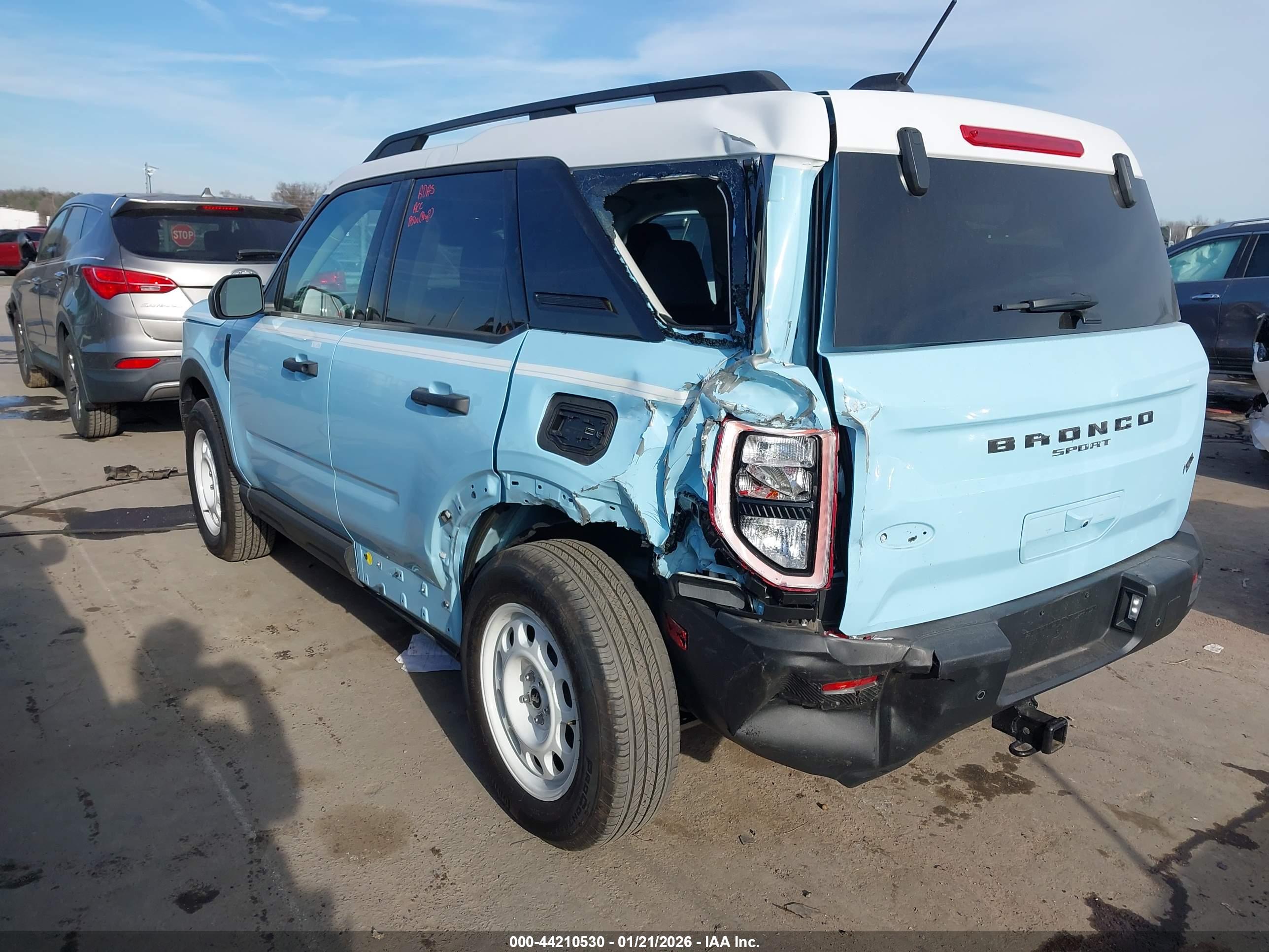 FORD BRONCO image 3