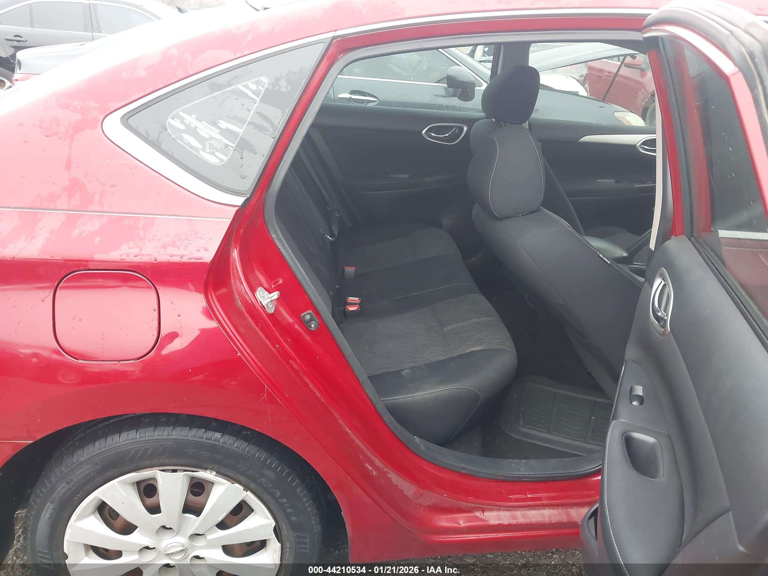 NISSAN SENTRA image 8