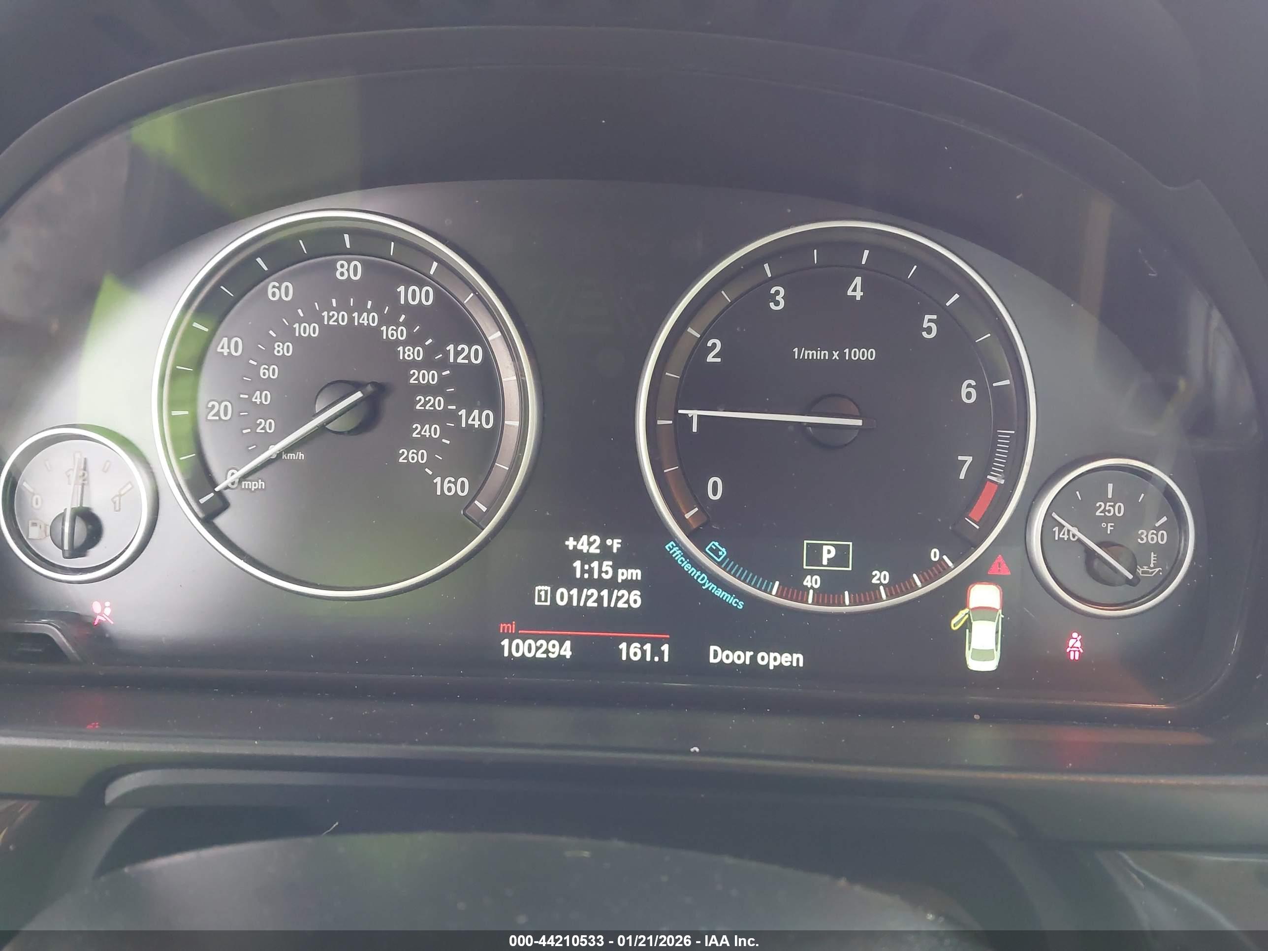 BMW 528I image 7
