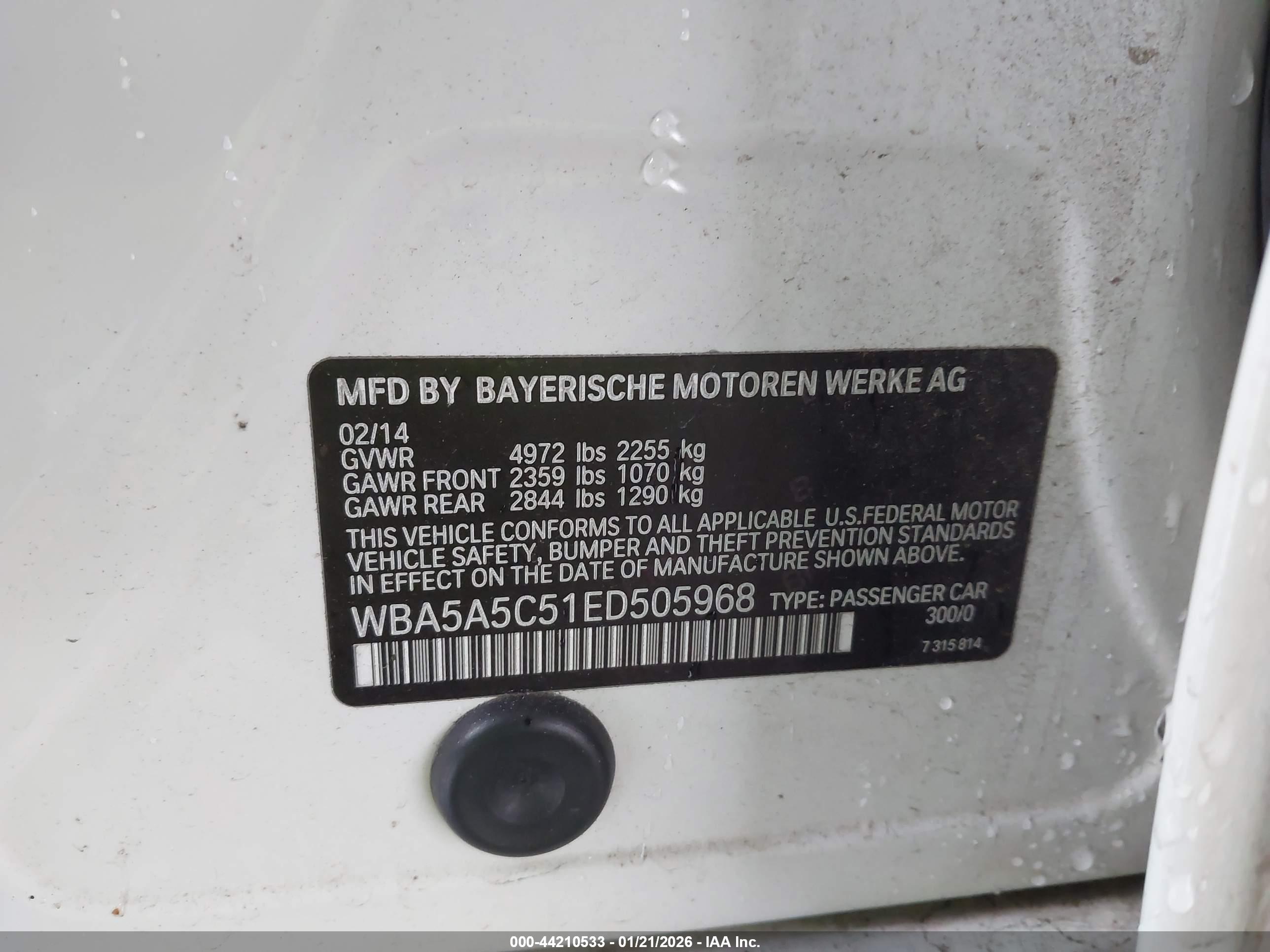 BMW 528I image 9
