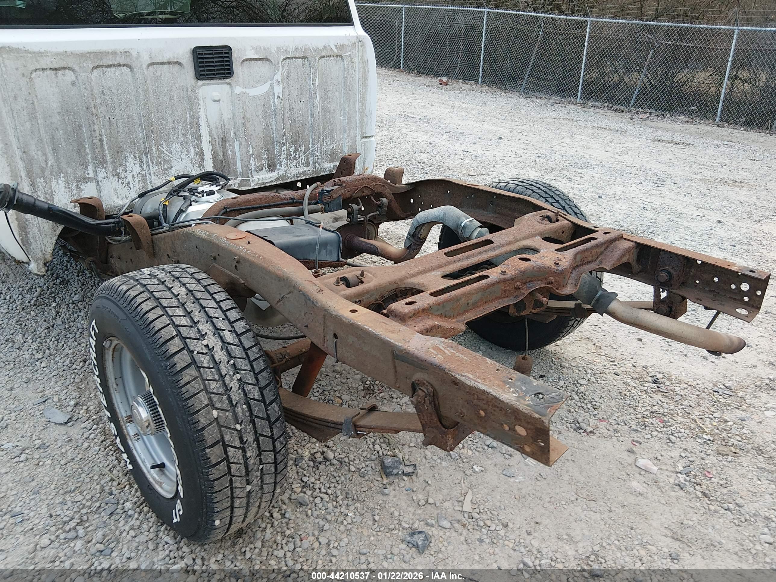 GMC SONOMA image 6