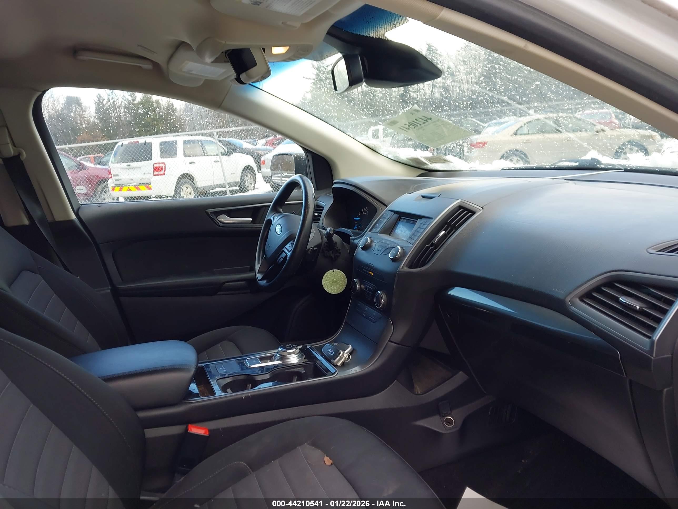 FORD EDGE image 5