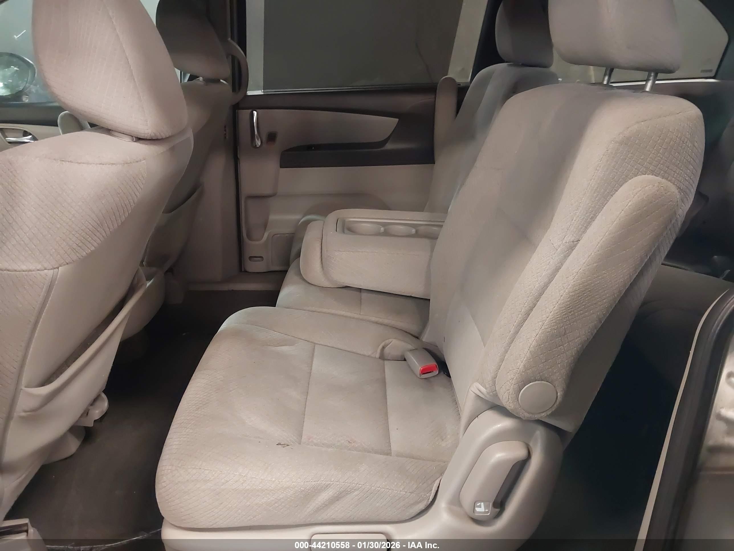 HONDA ODYSSEY image 8