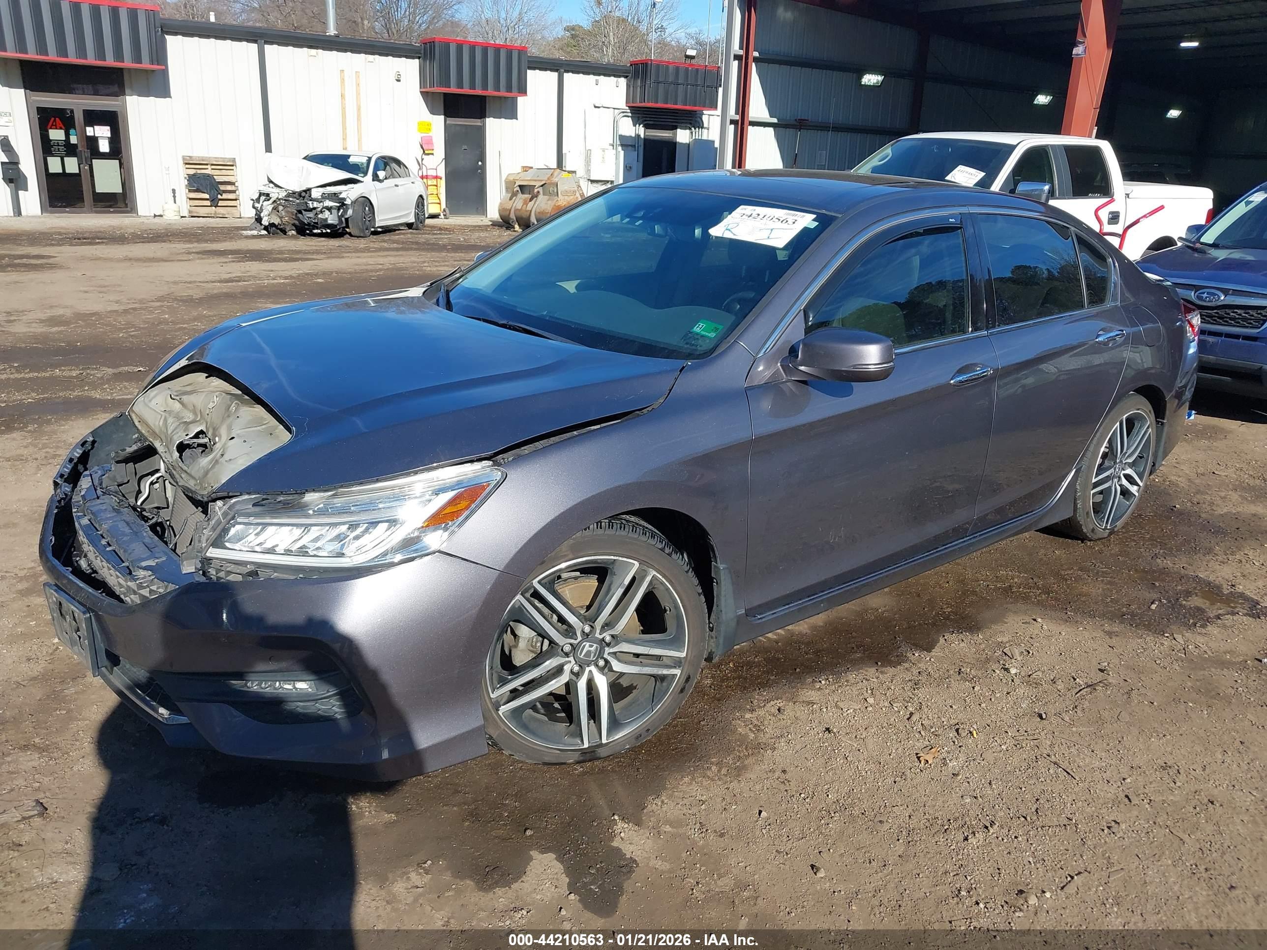 HONDA ACCORD image 2