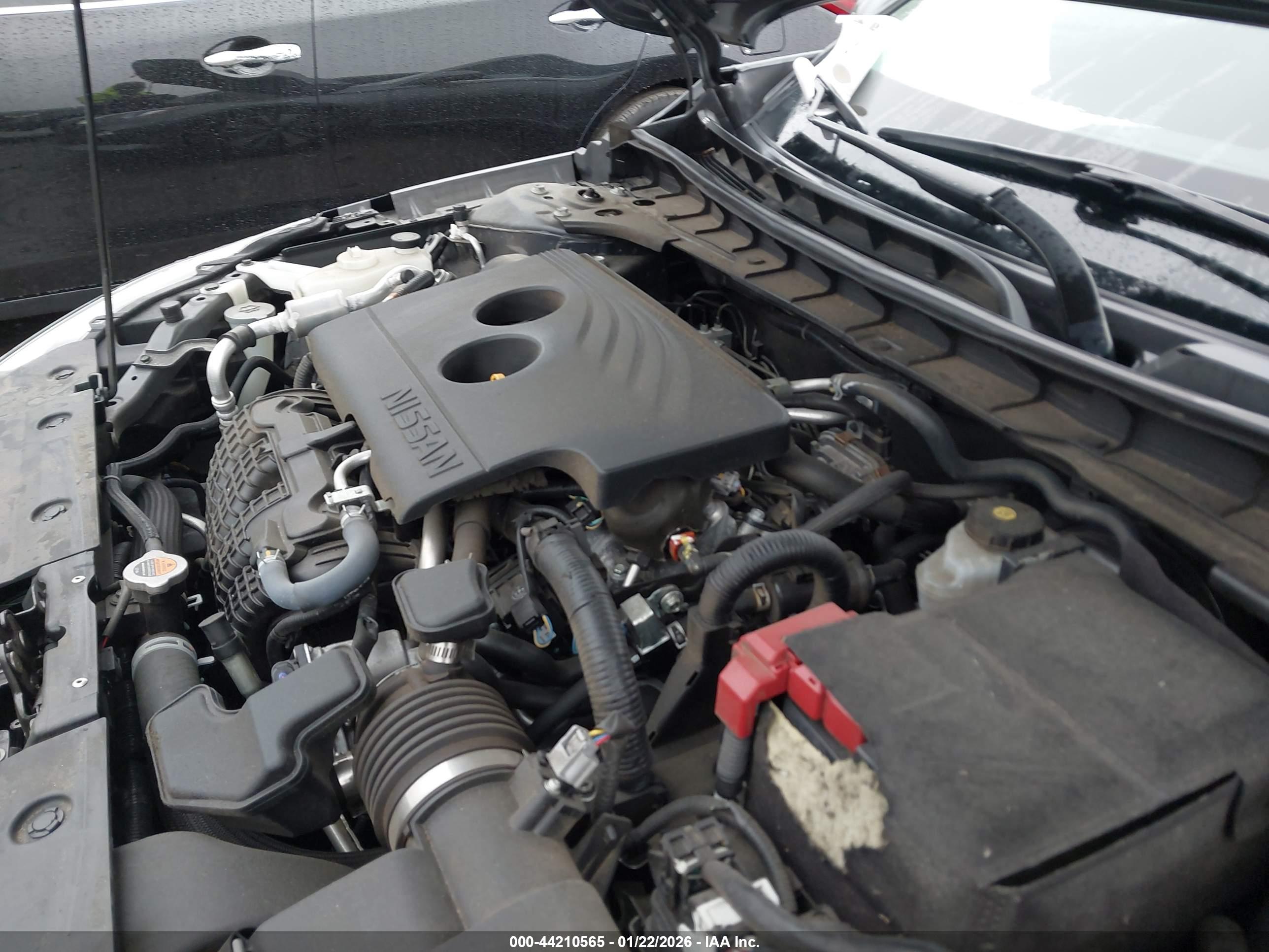 NISSAN ALTIMA image 10