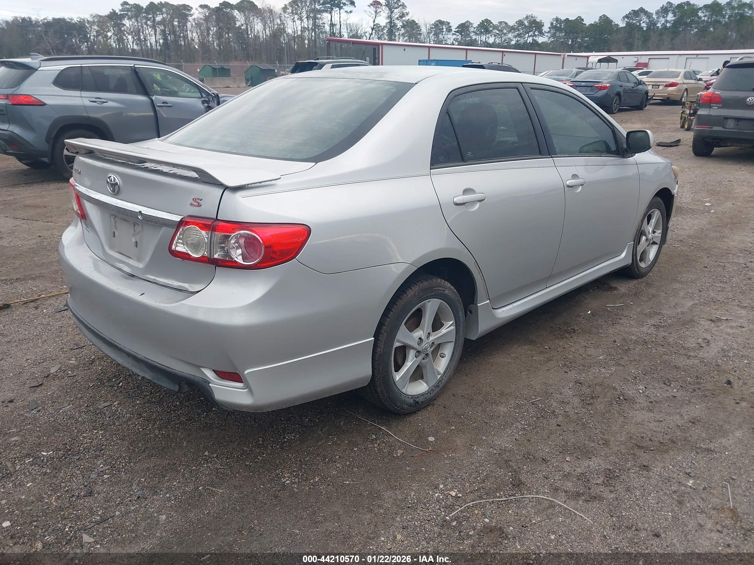 TOYOTA COROLLA image 4
