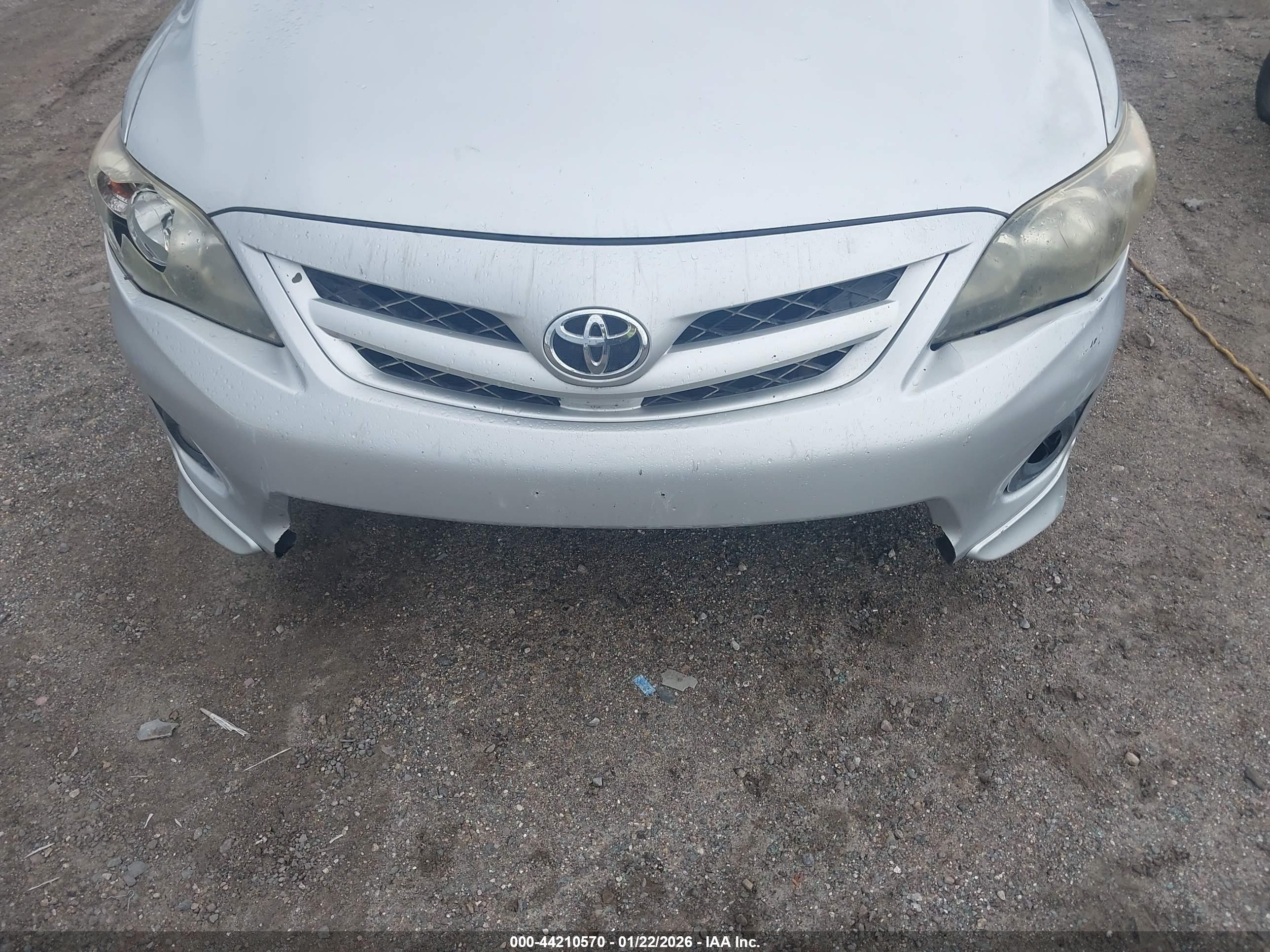 TOYOTA COROLLA image 6