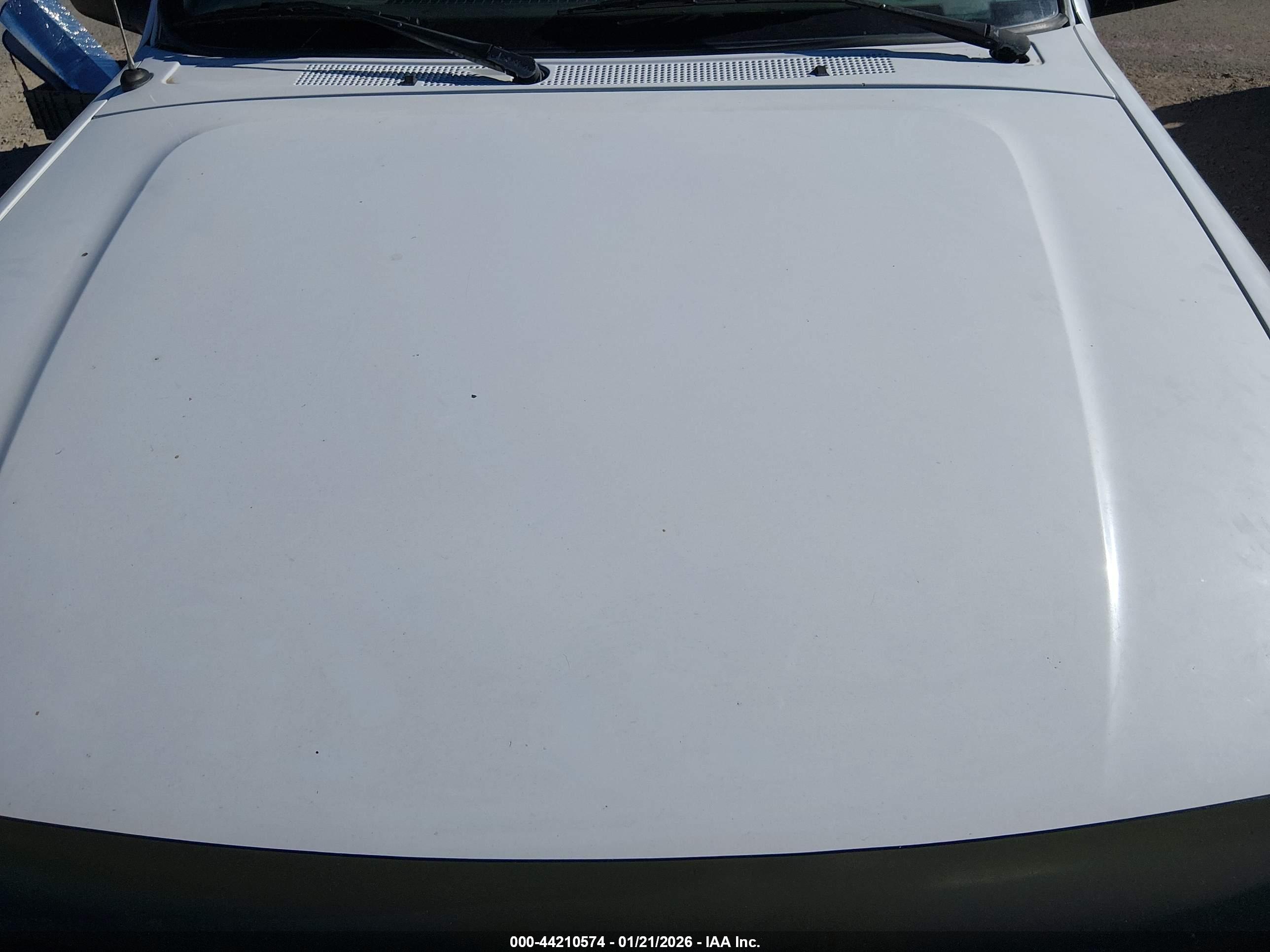 MAZDA B2300 image 10