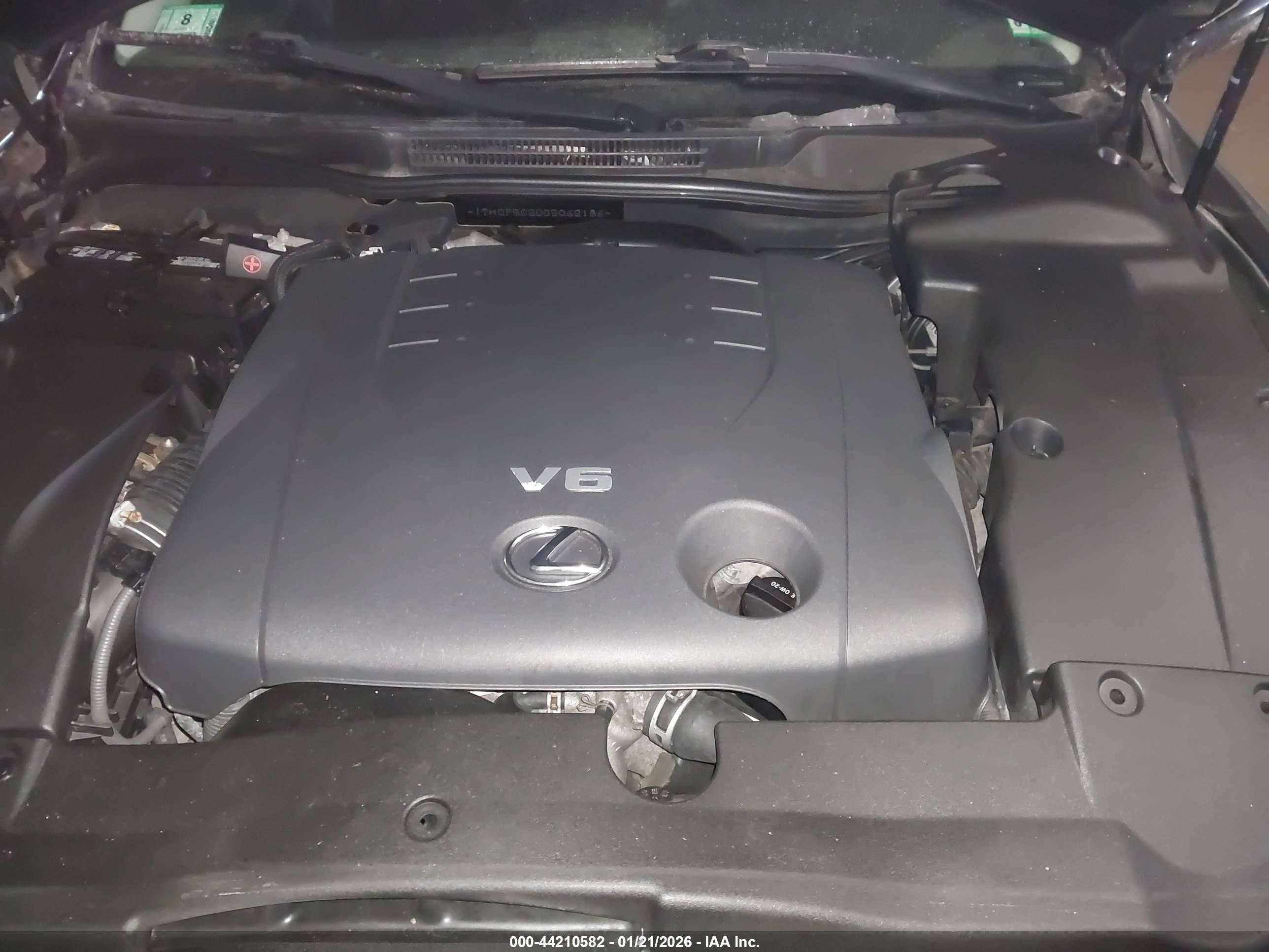 LEXUS IS image 10