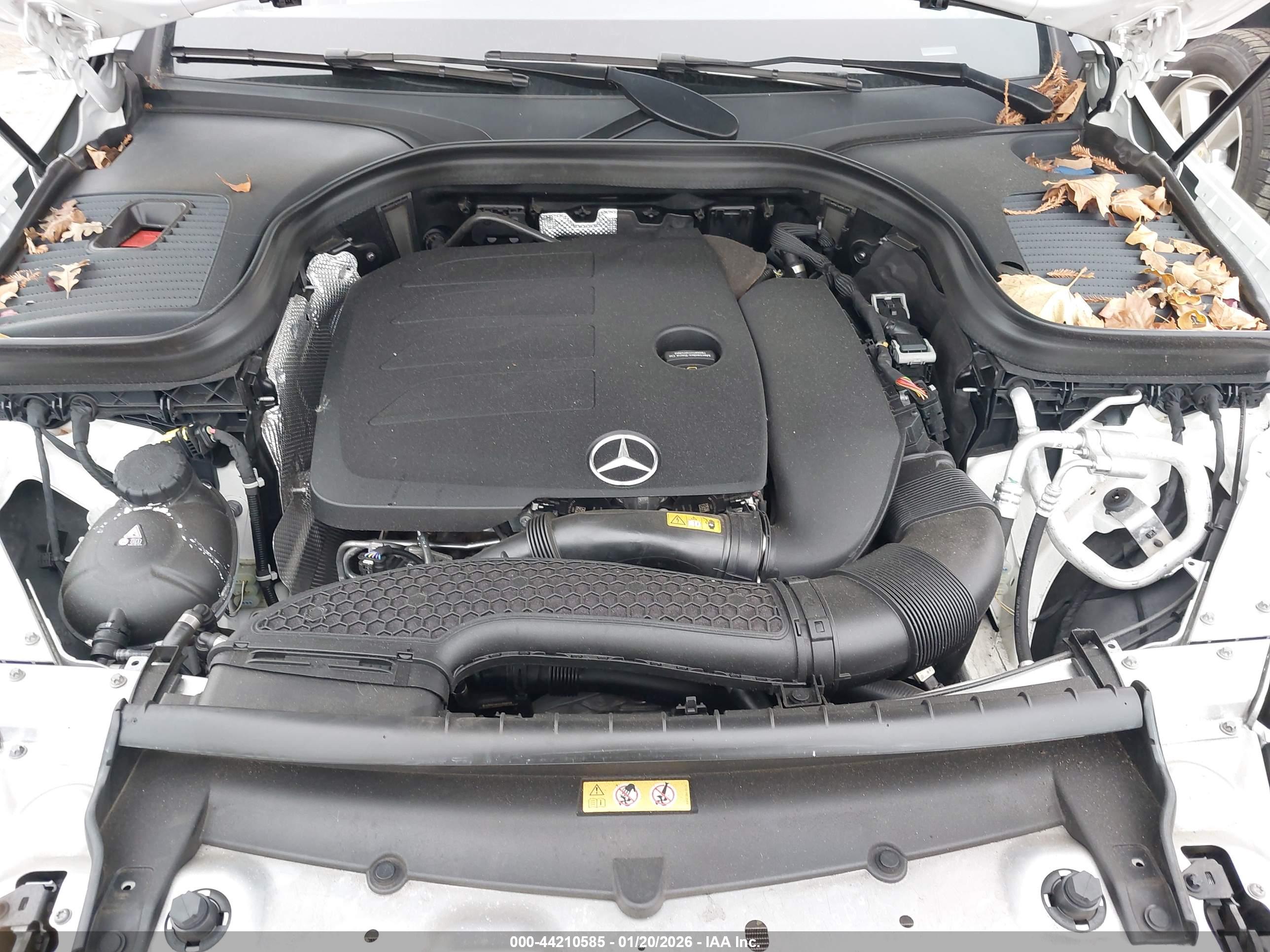 MERCEDES-BENZ GLC image 10