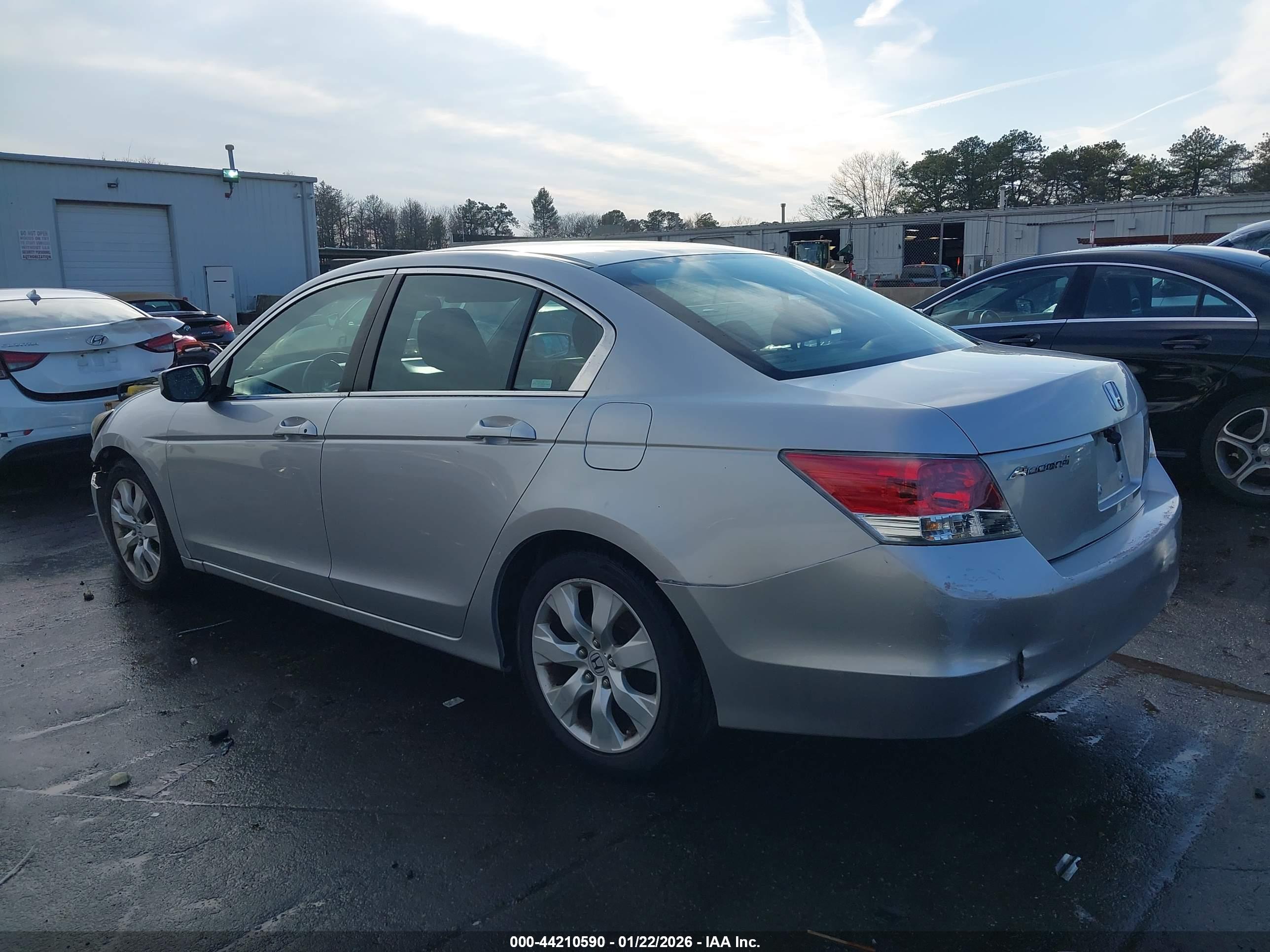 HONDA ACCORD image 3