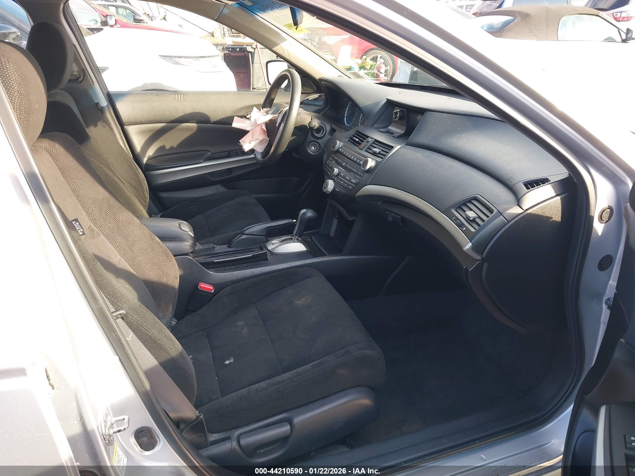 HONDA ACCORD image 5