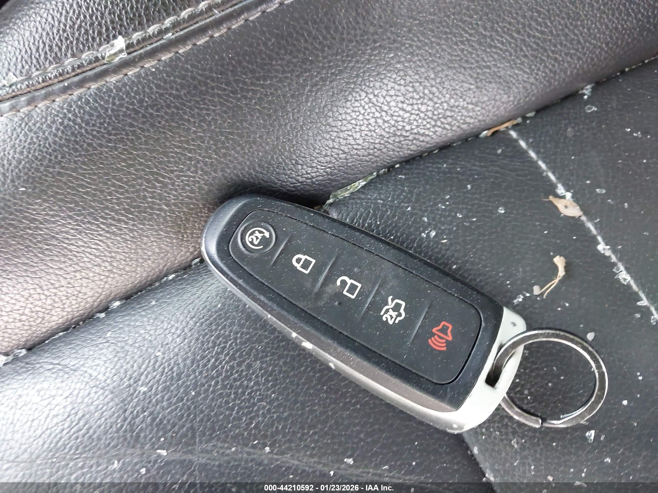 FORD ESCAPE image 11