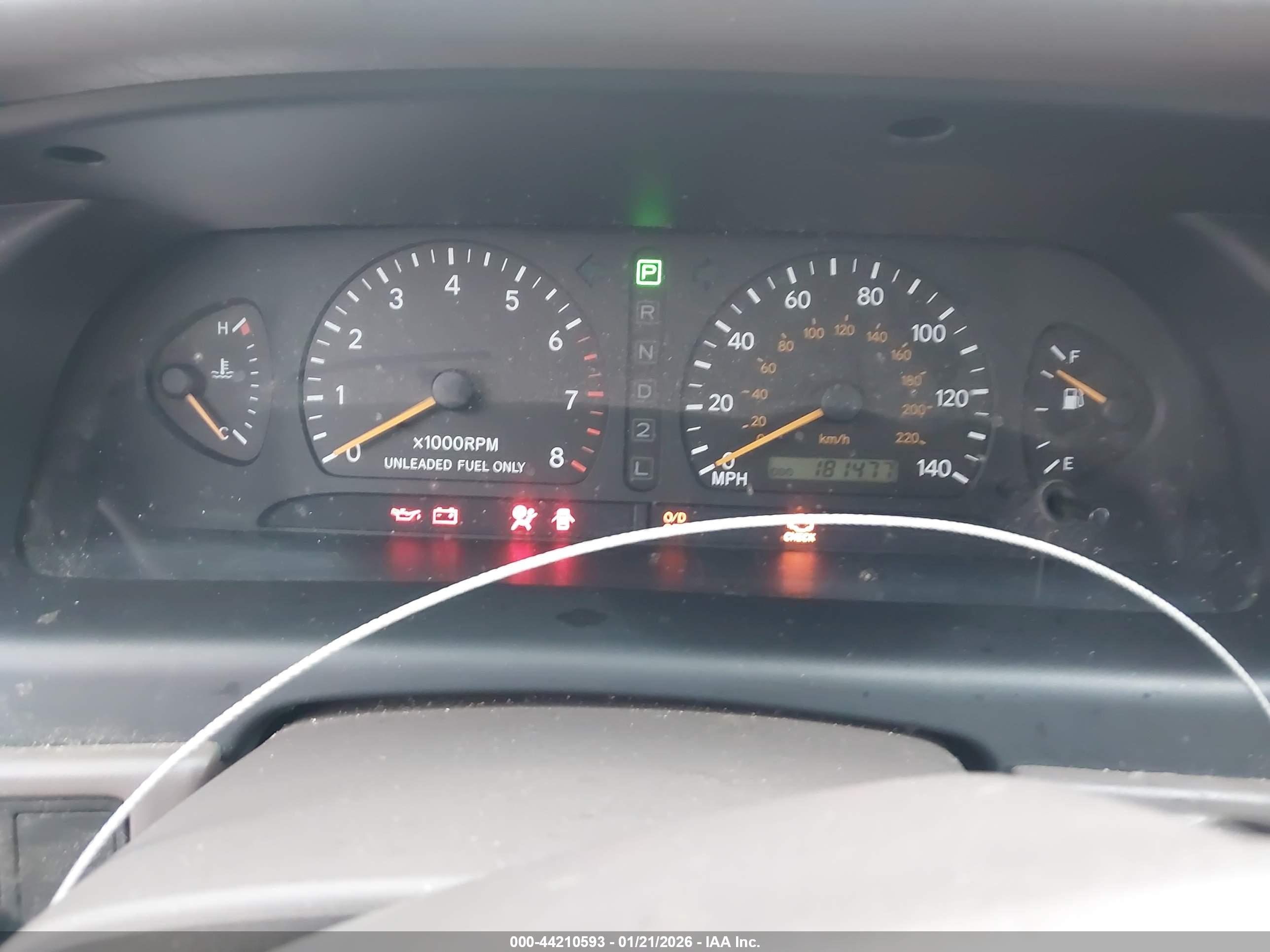 TOYOTA AVALON image 7