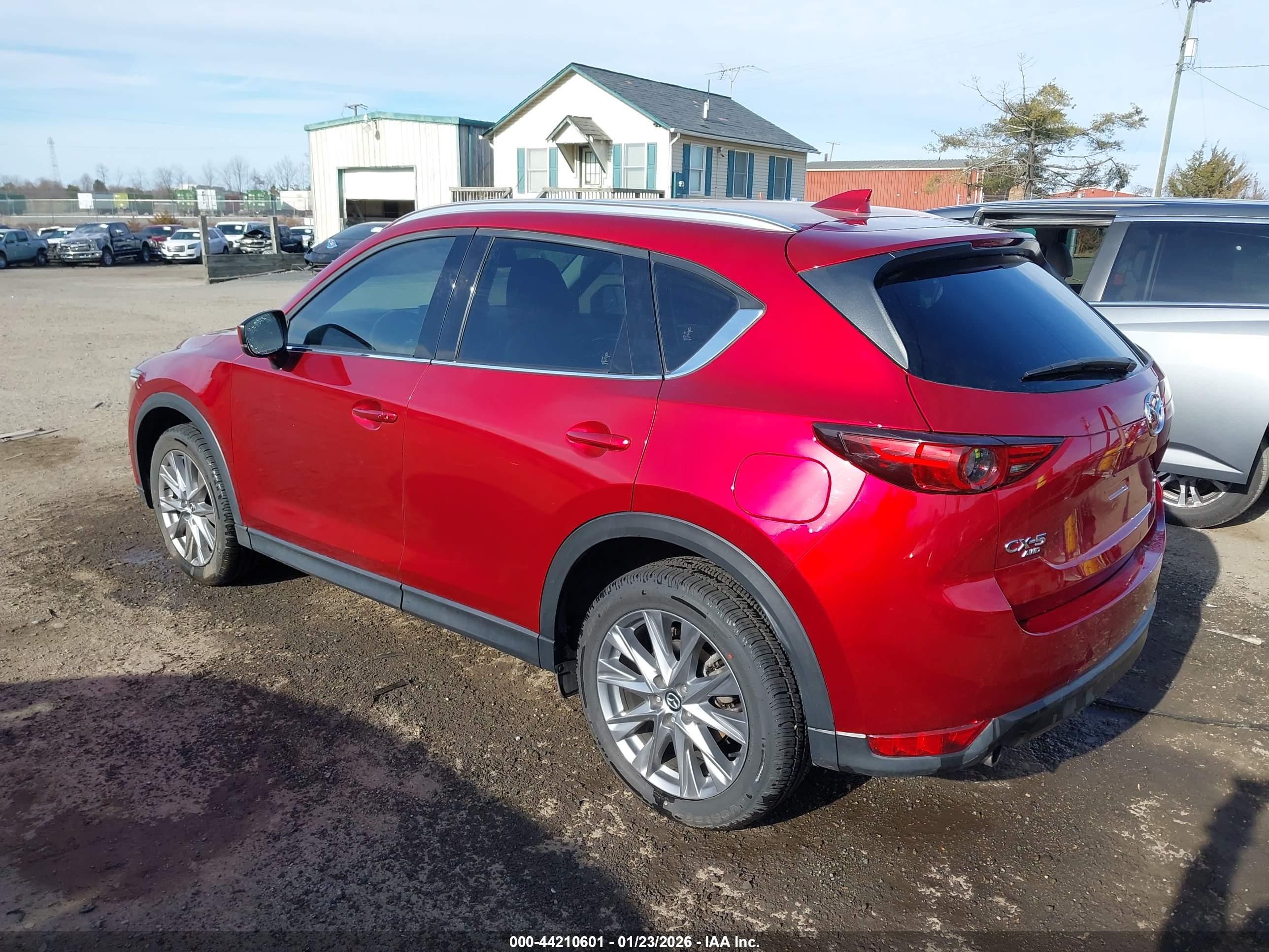 MAZDA CX-5 image 3