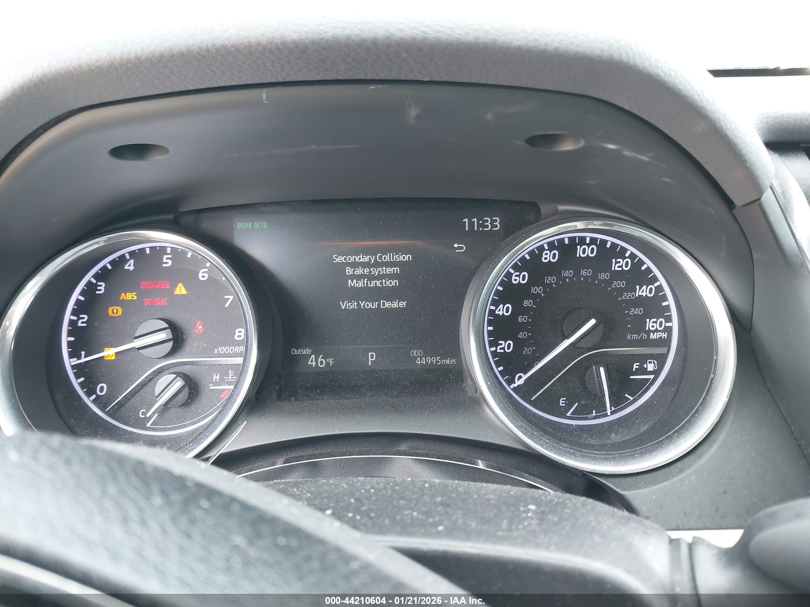 TOYOTA CAMRY image 7