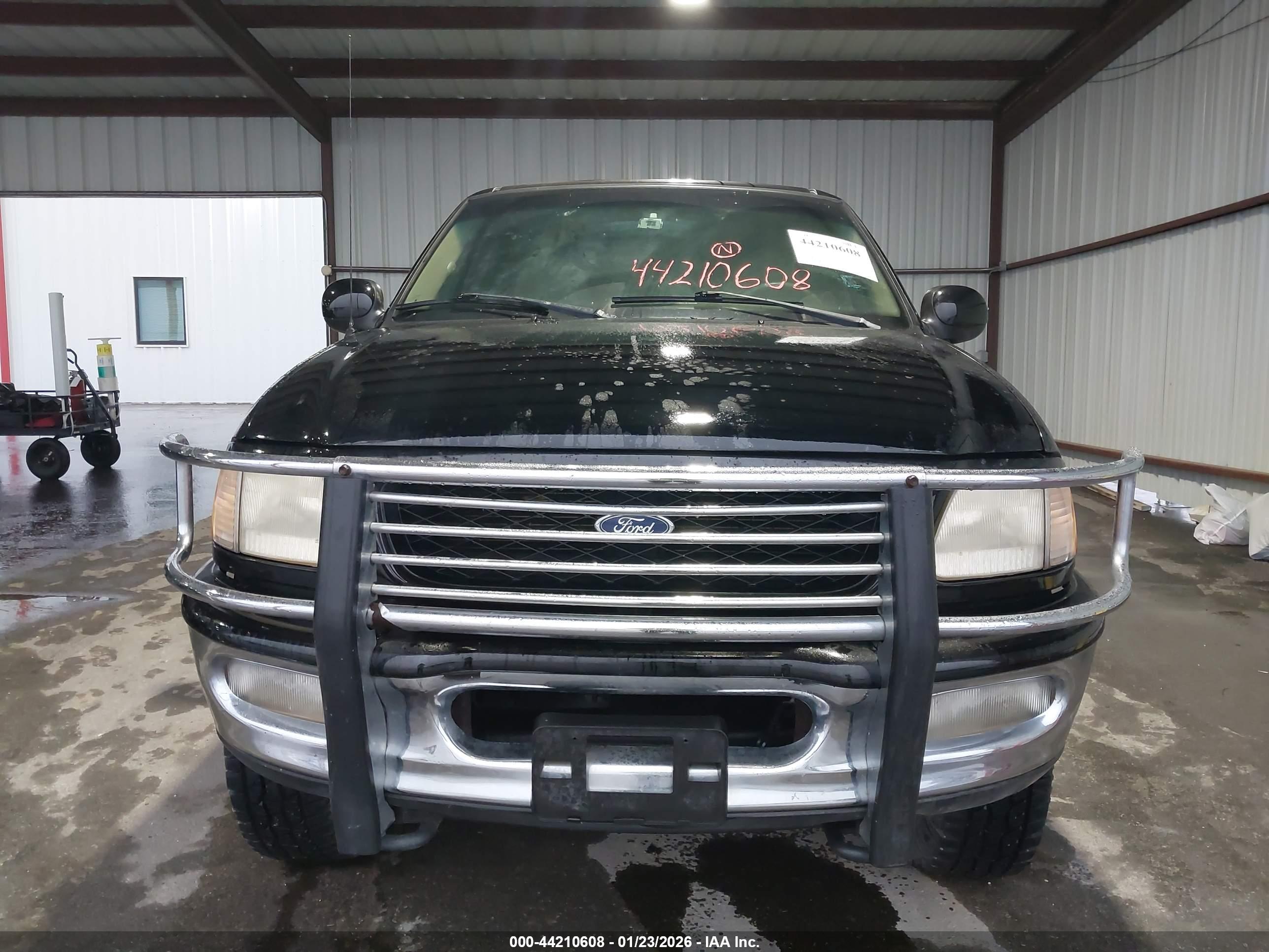 FORD F-150 image 6