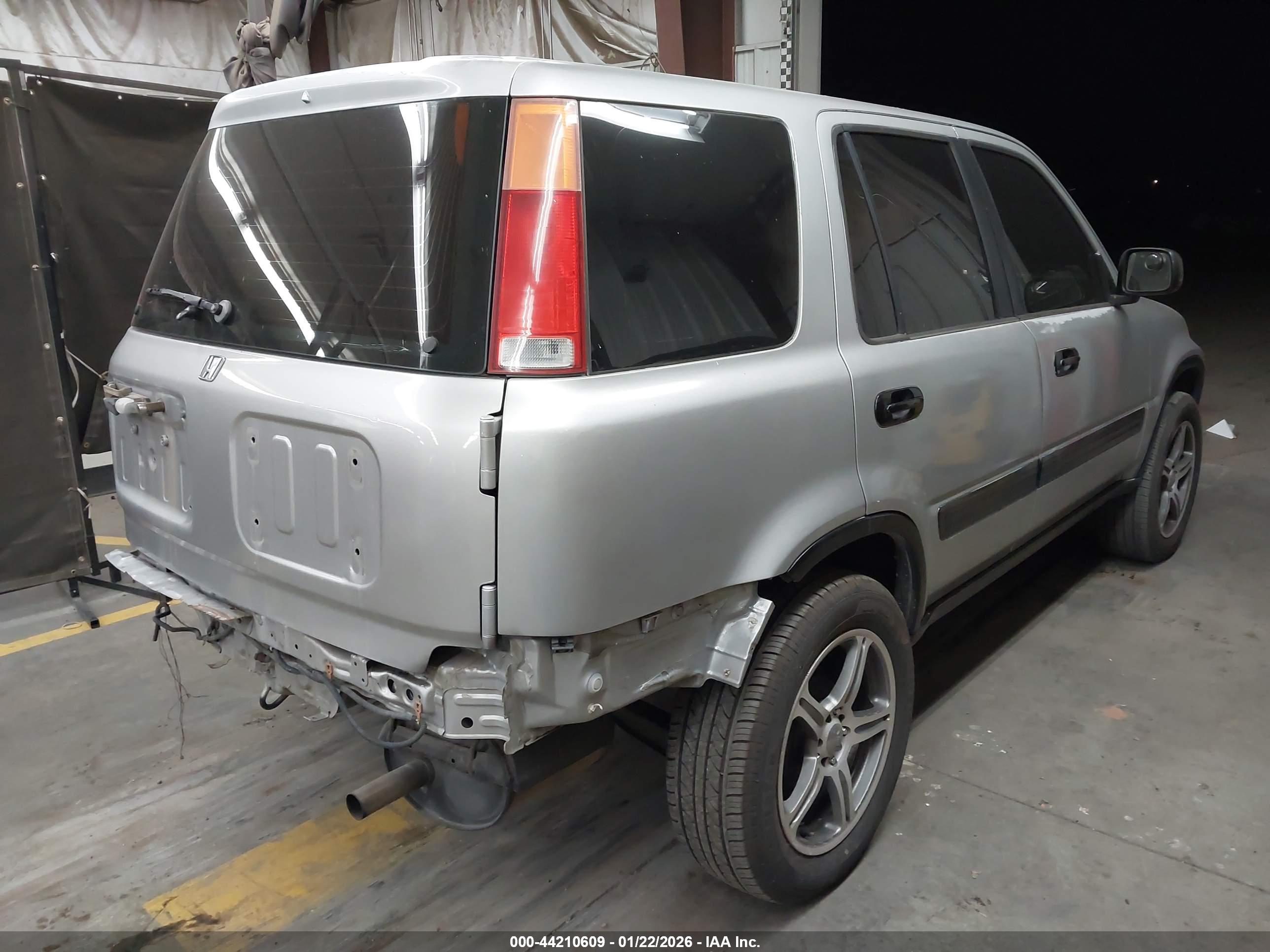 HONDA CR-V image 4