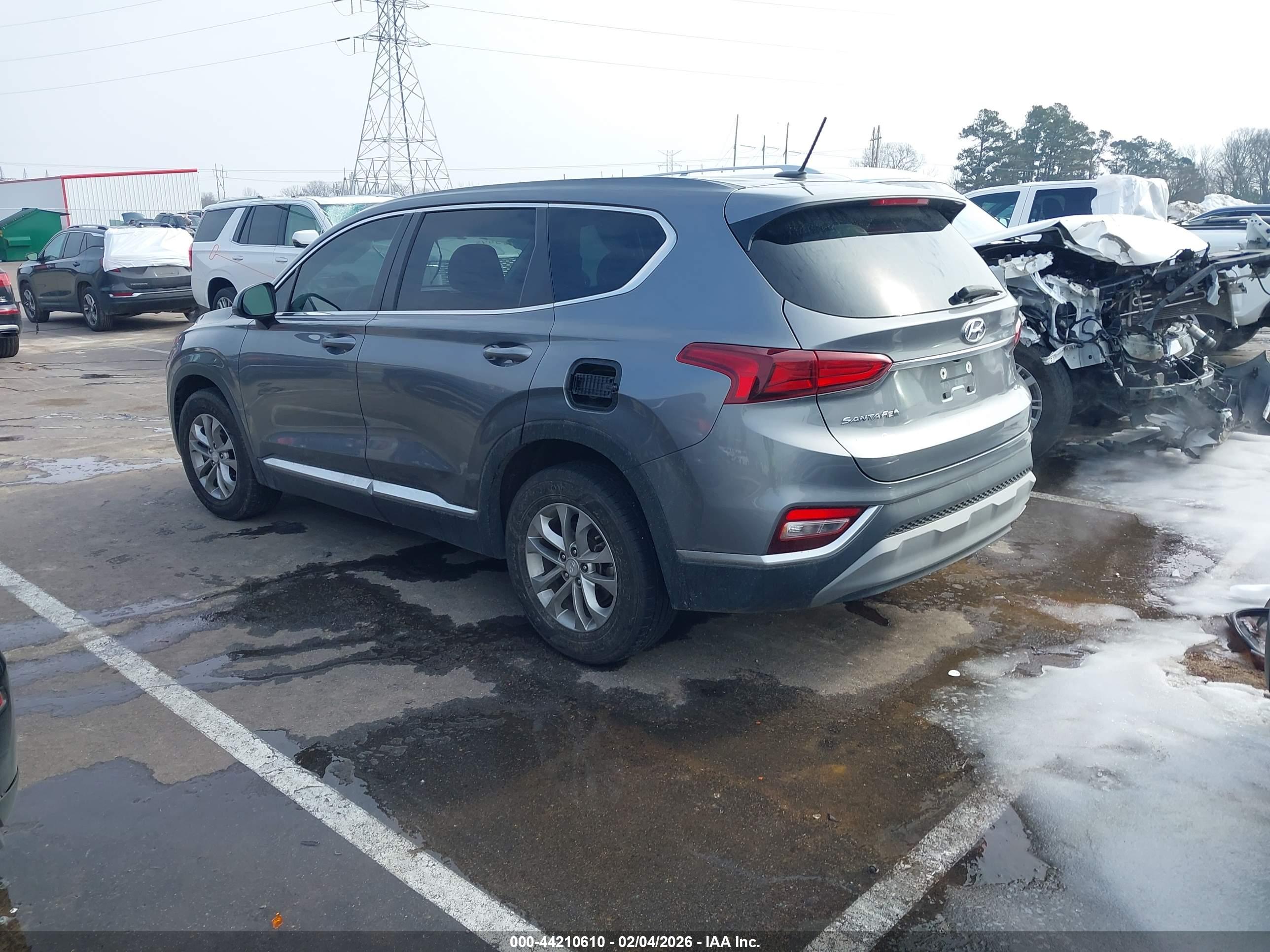 HYUNDAI SANTA image 3