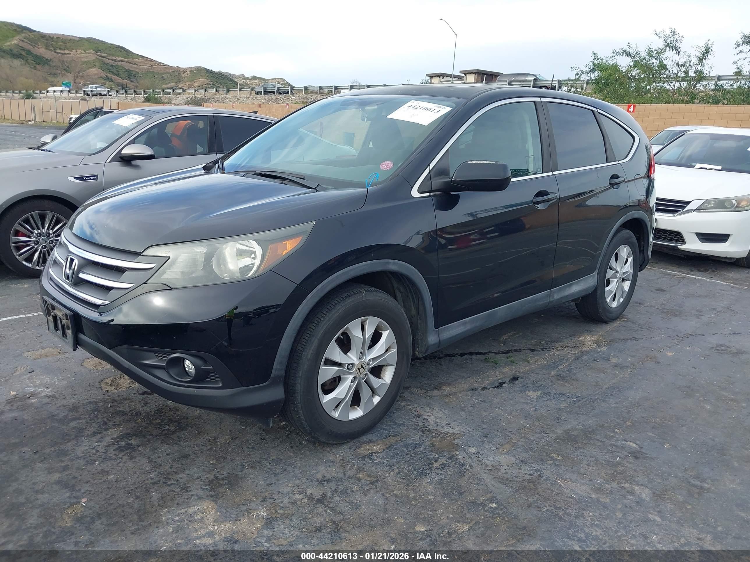 HONDA CR-V image 2