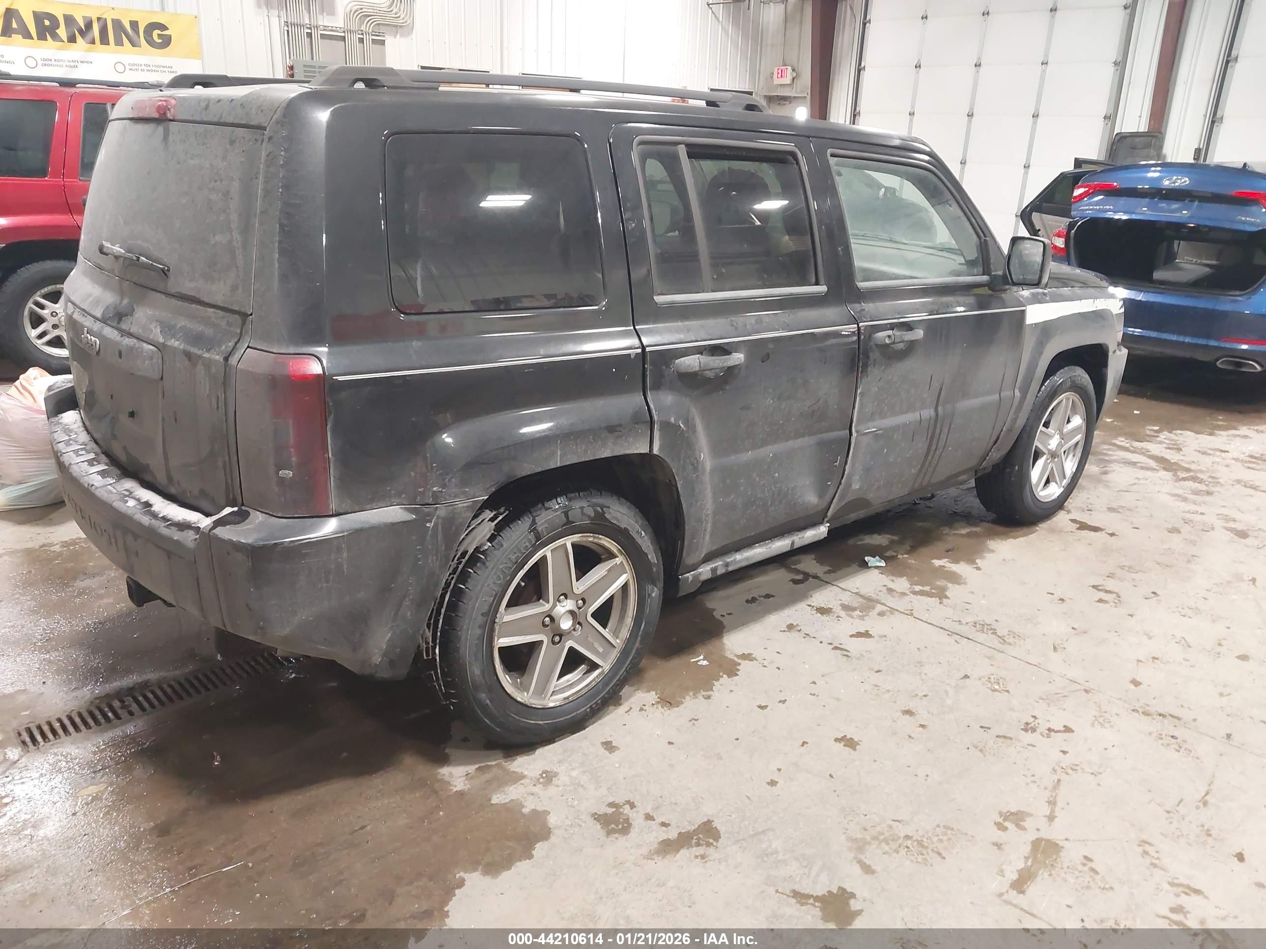 JEEP PATRIOT image 4