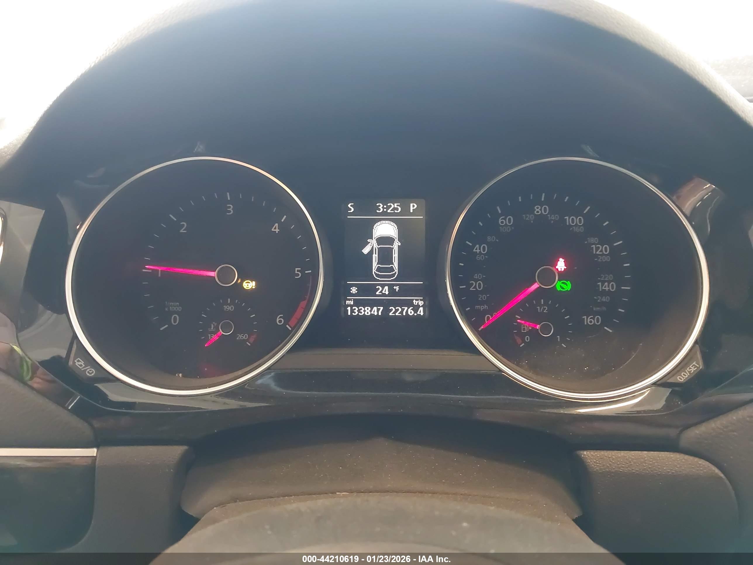 VOLKSWAGEN JETTA image 7