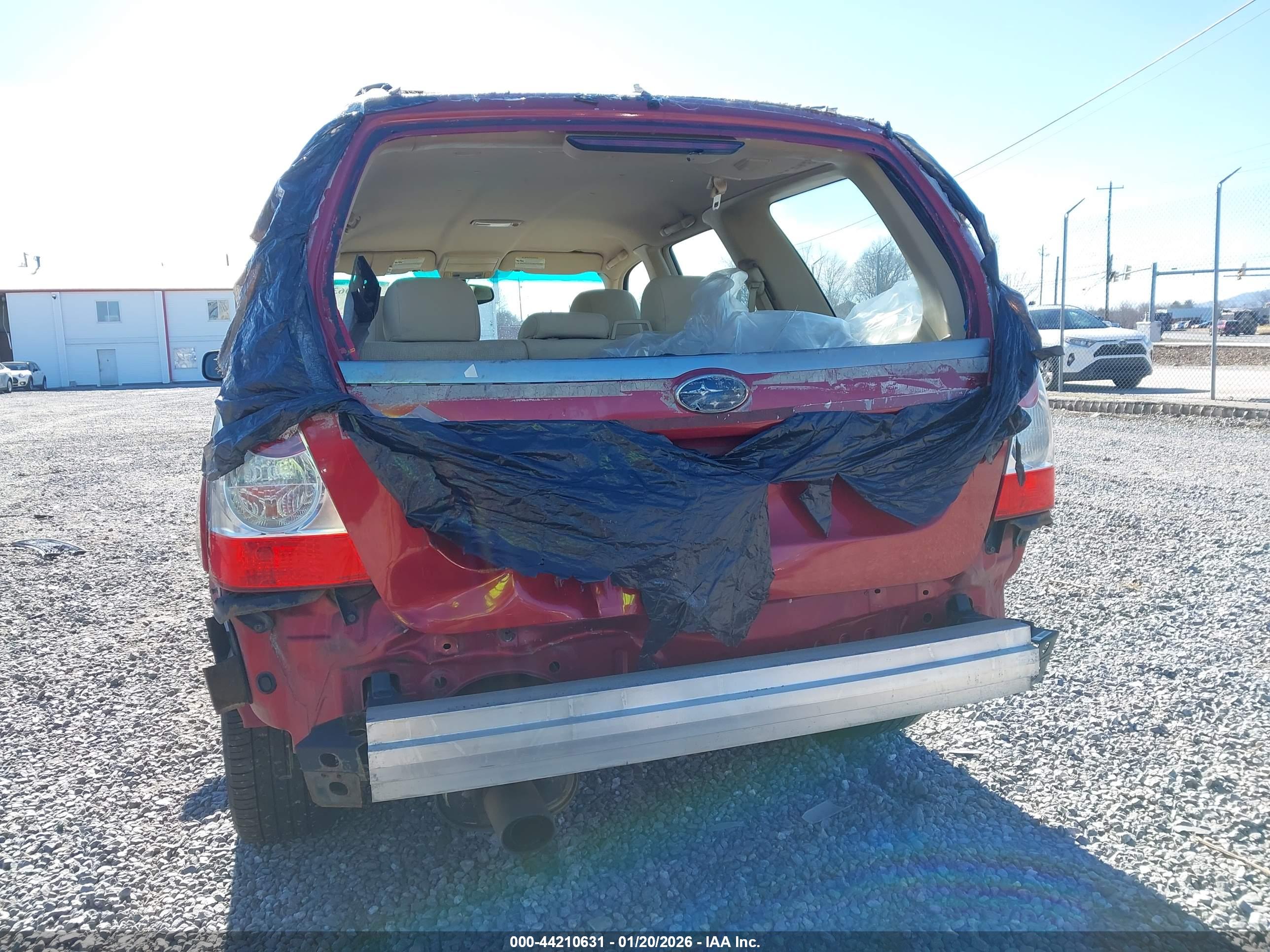 SUBARU FORESTER image 6