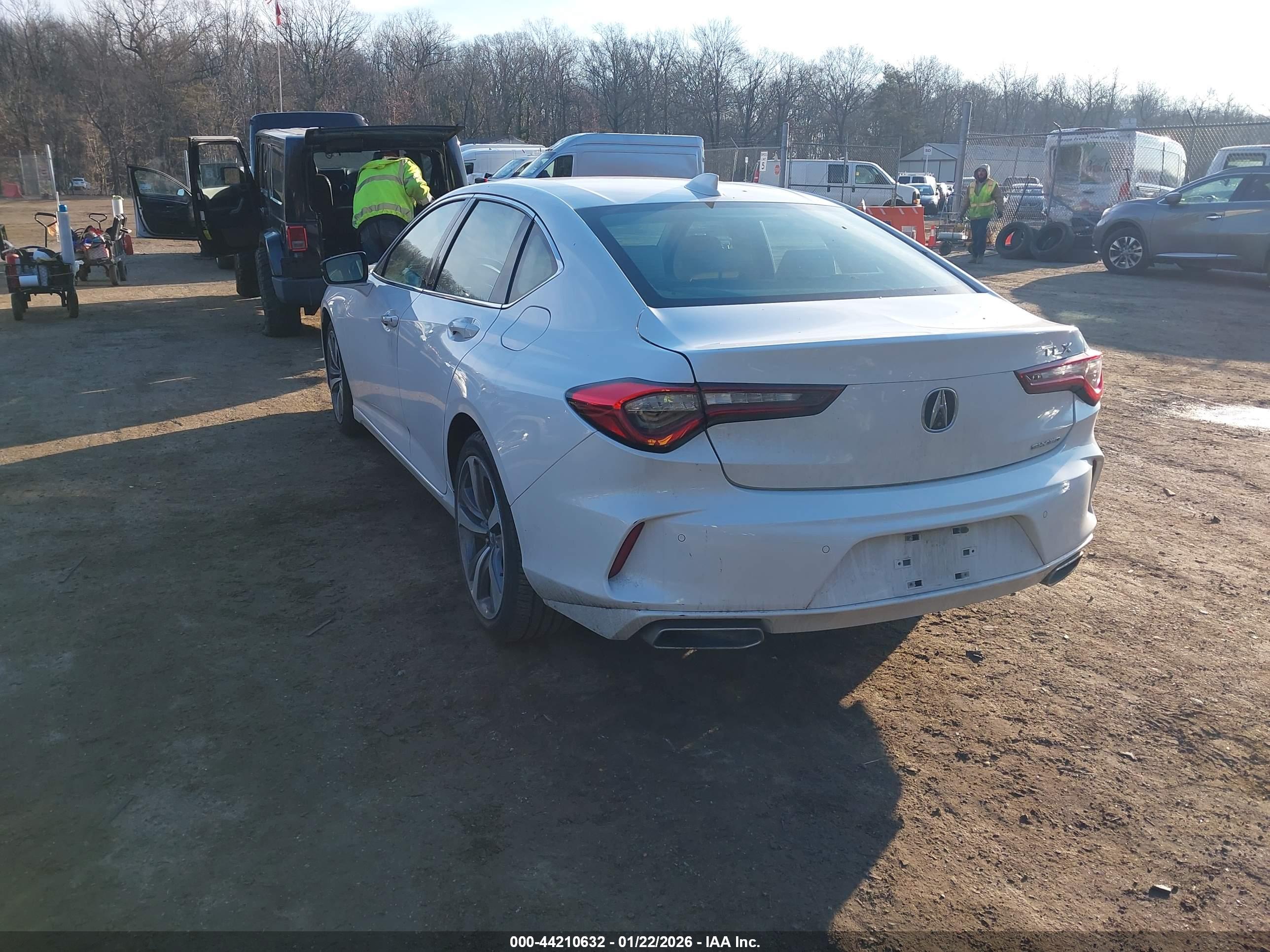 ACURA TLX image 3