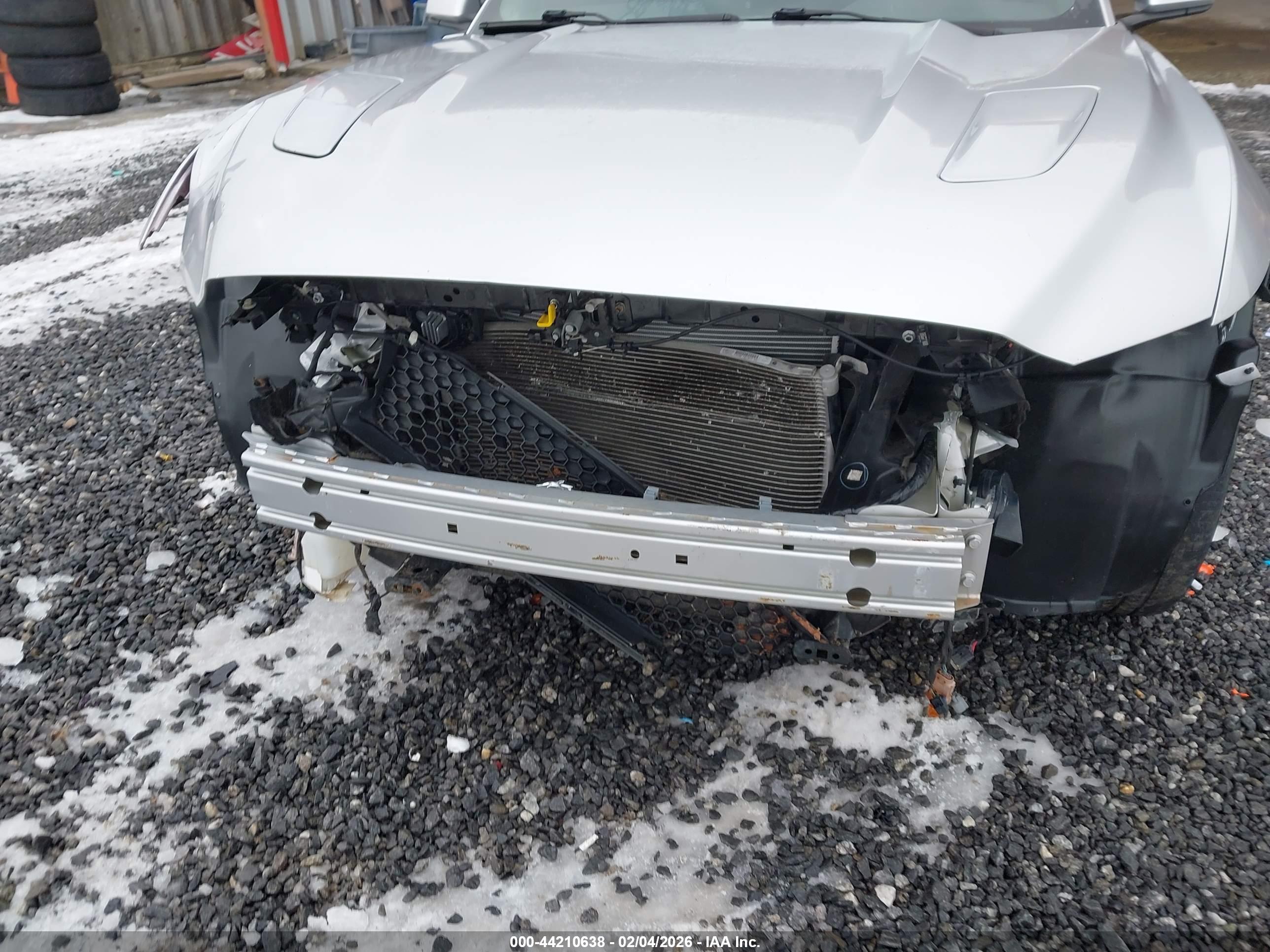 FORD MUSTANG image 6