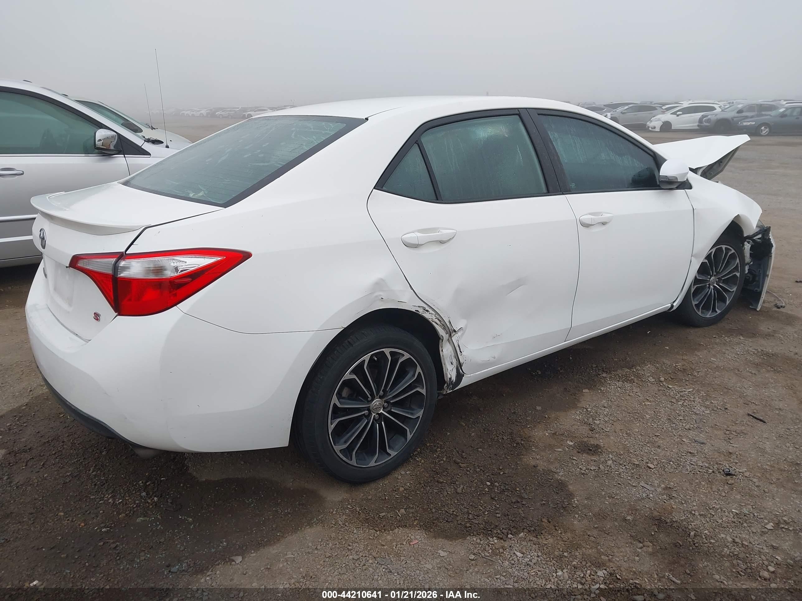 TOYOTA COROLLA image 4