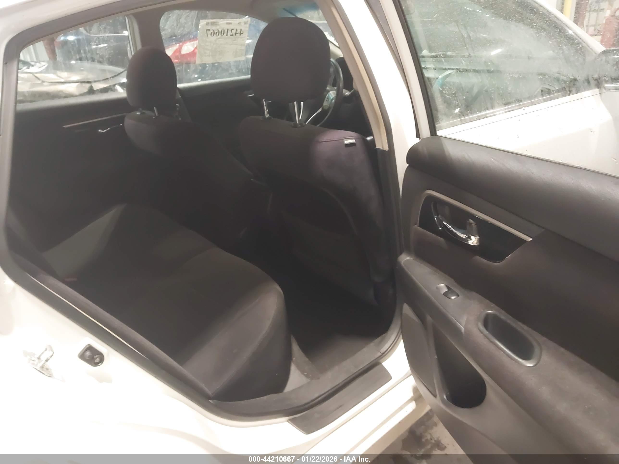 NISSAN ALTIMA image 8