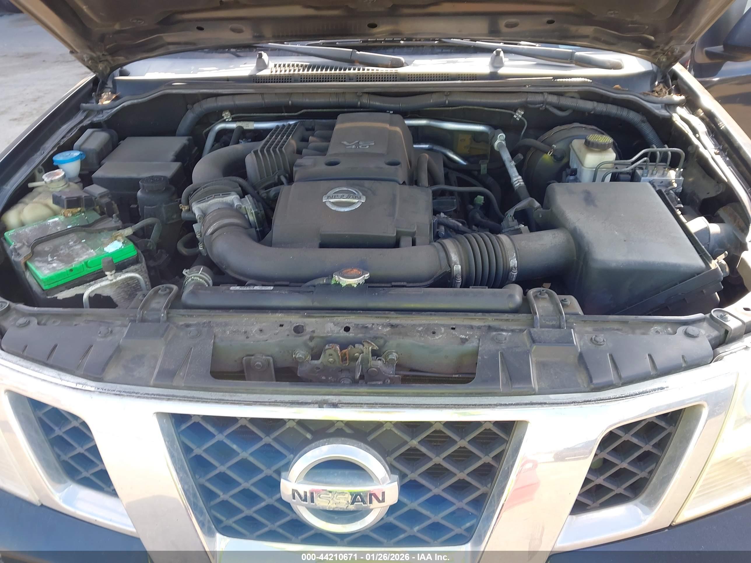NISSAN FRONTIER image 10