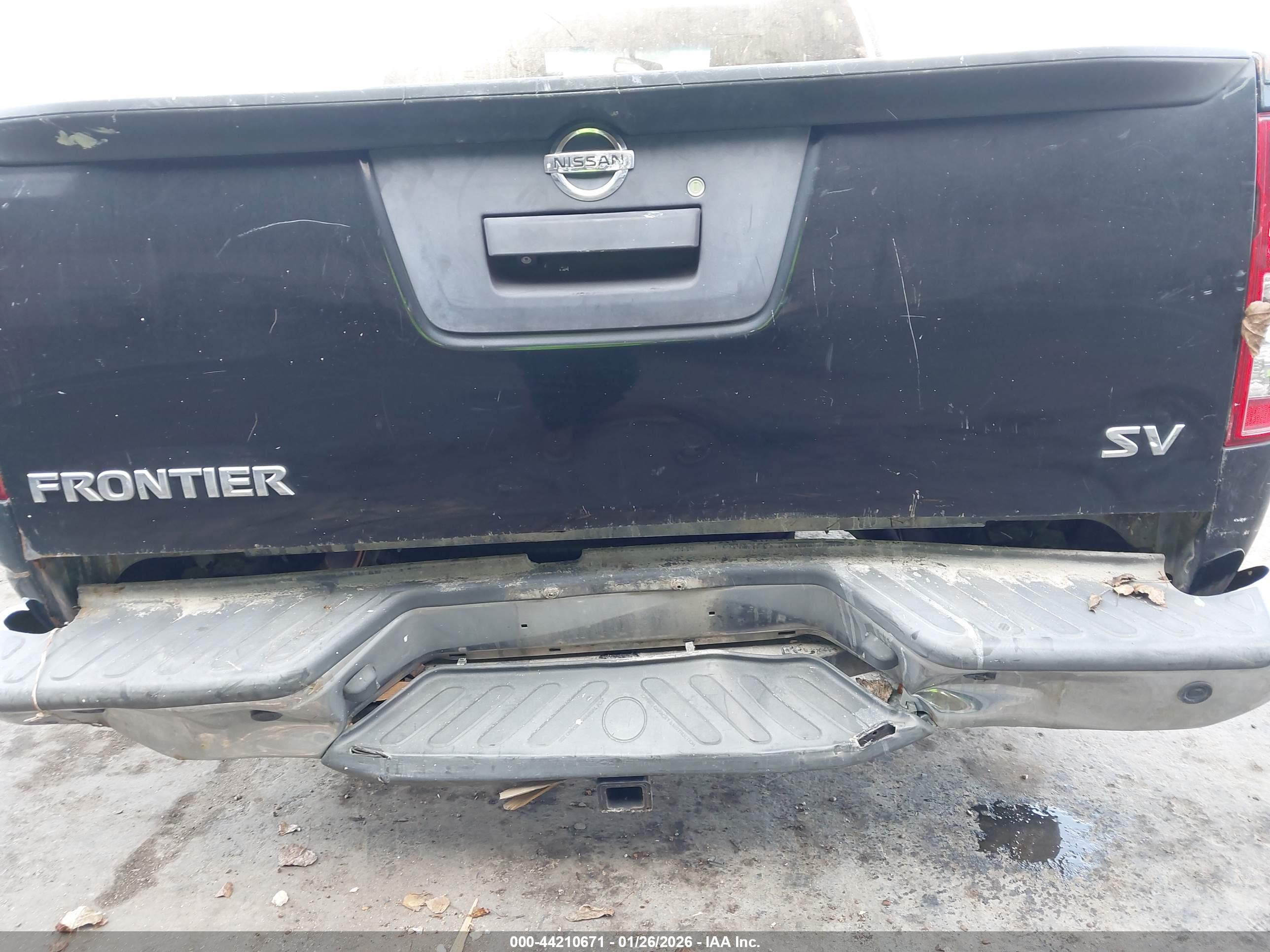 NISSAN FRONTIER image 6