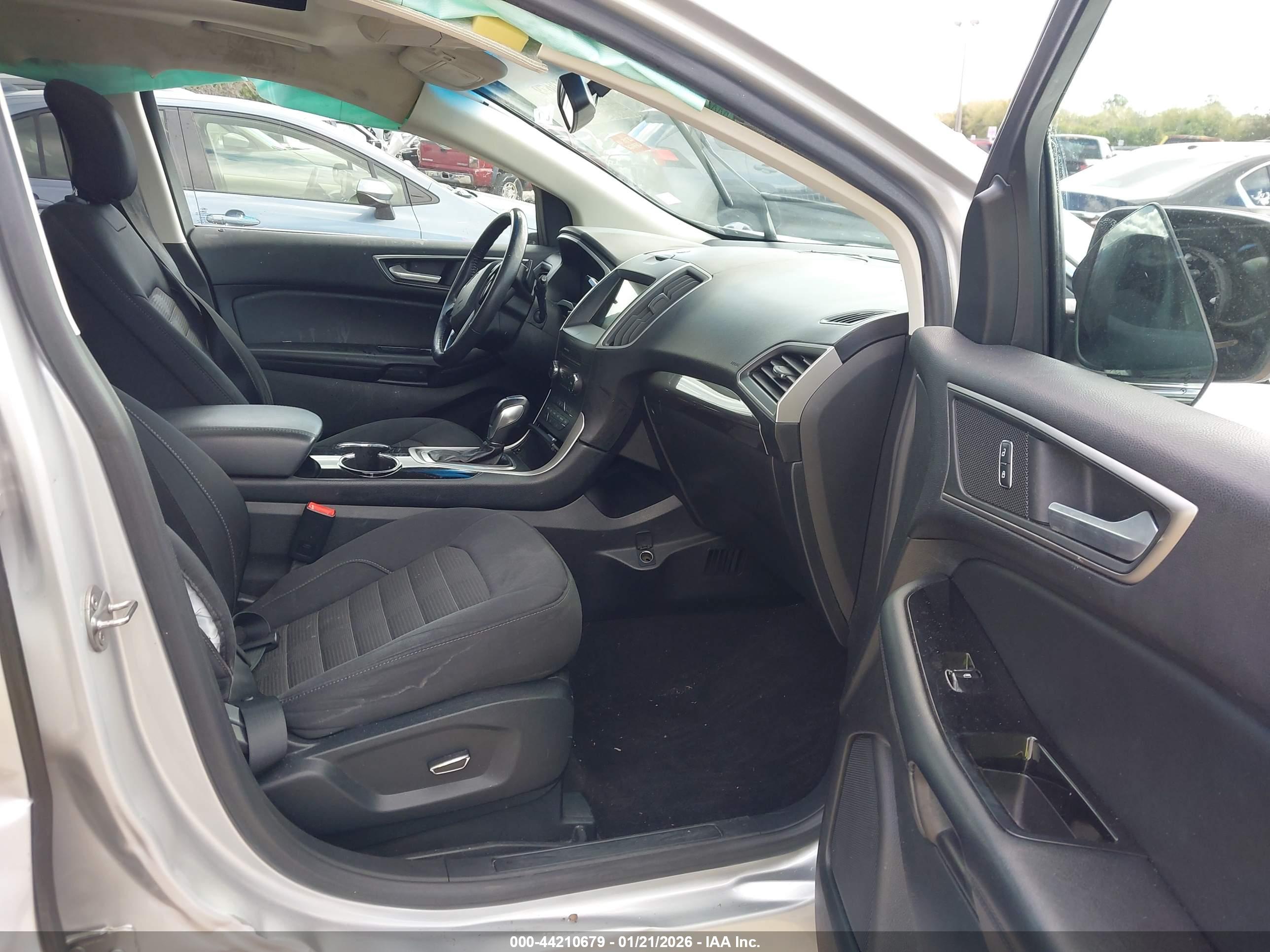 FORD EDGE image 5