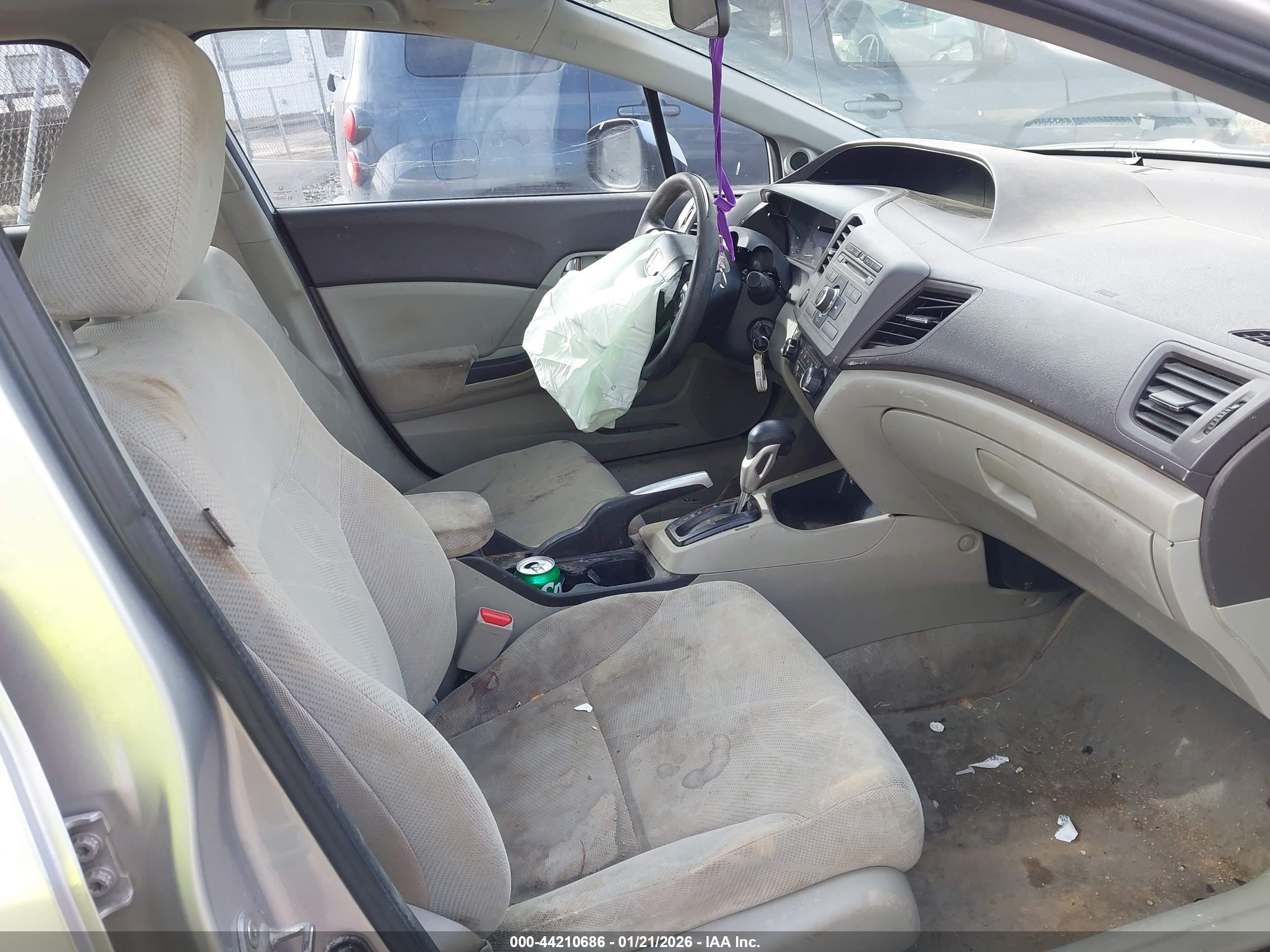 HONDA CIVIC image 5