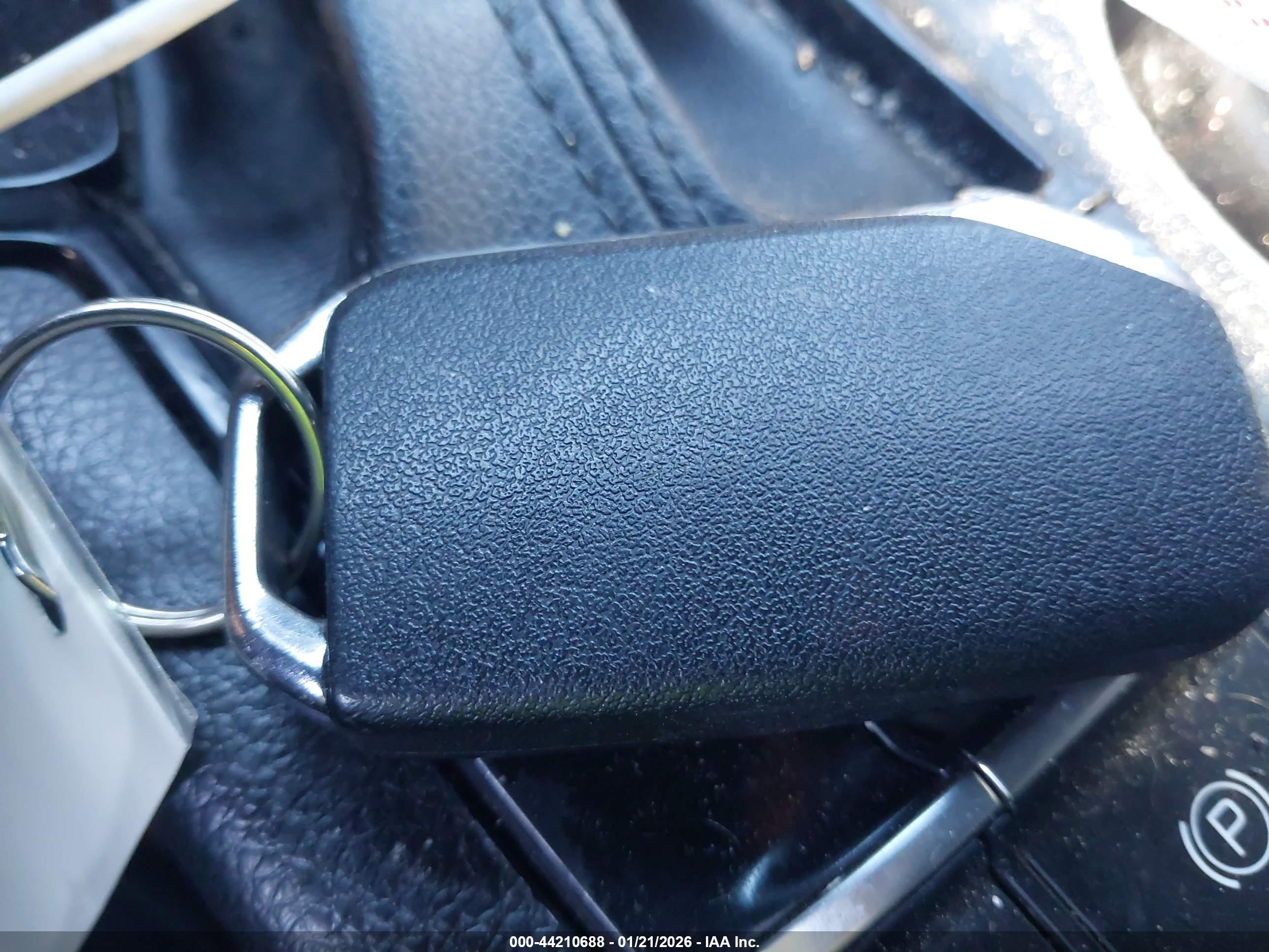KIA K5 image 11
