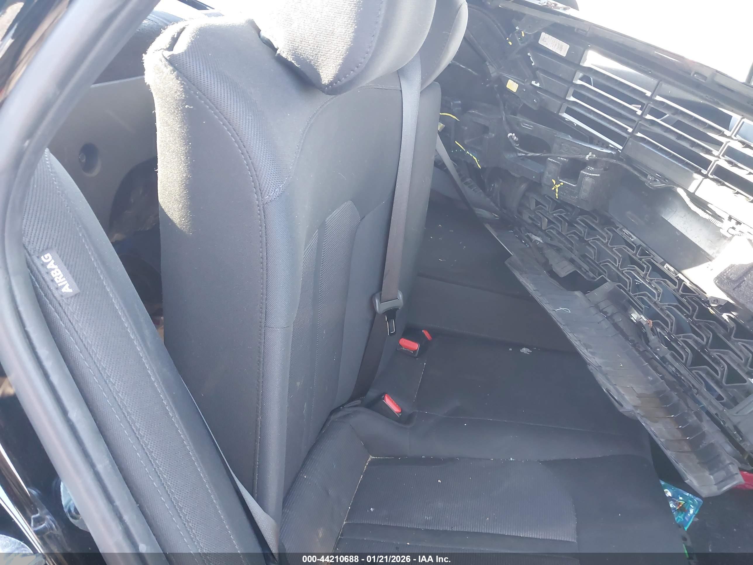 KIA K5 image 8