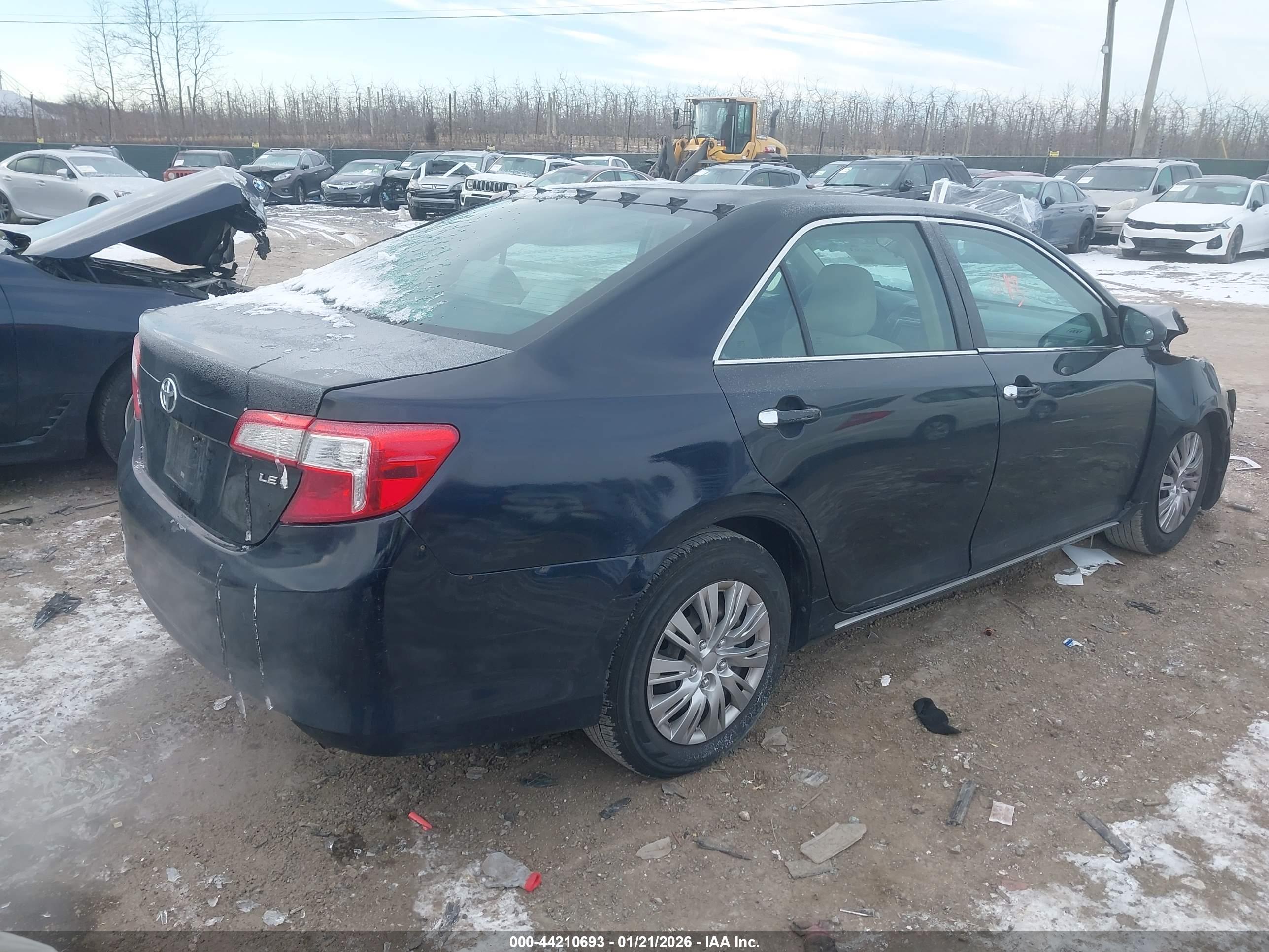 TOYOTA CAMRY image 4