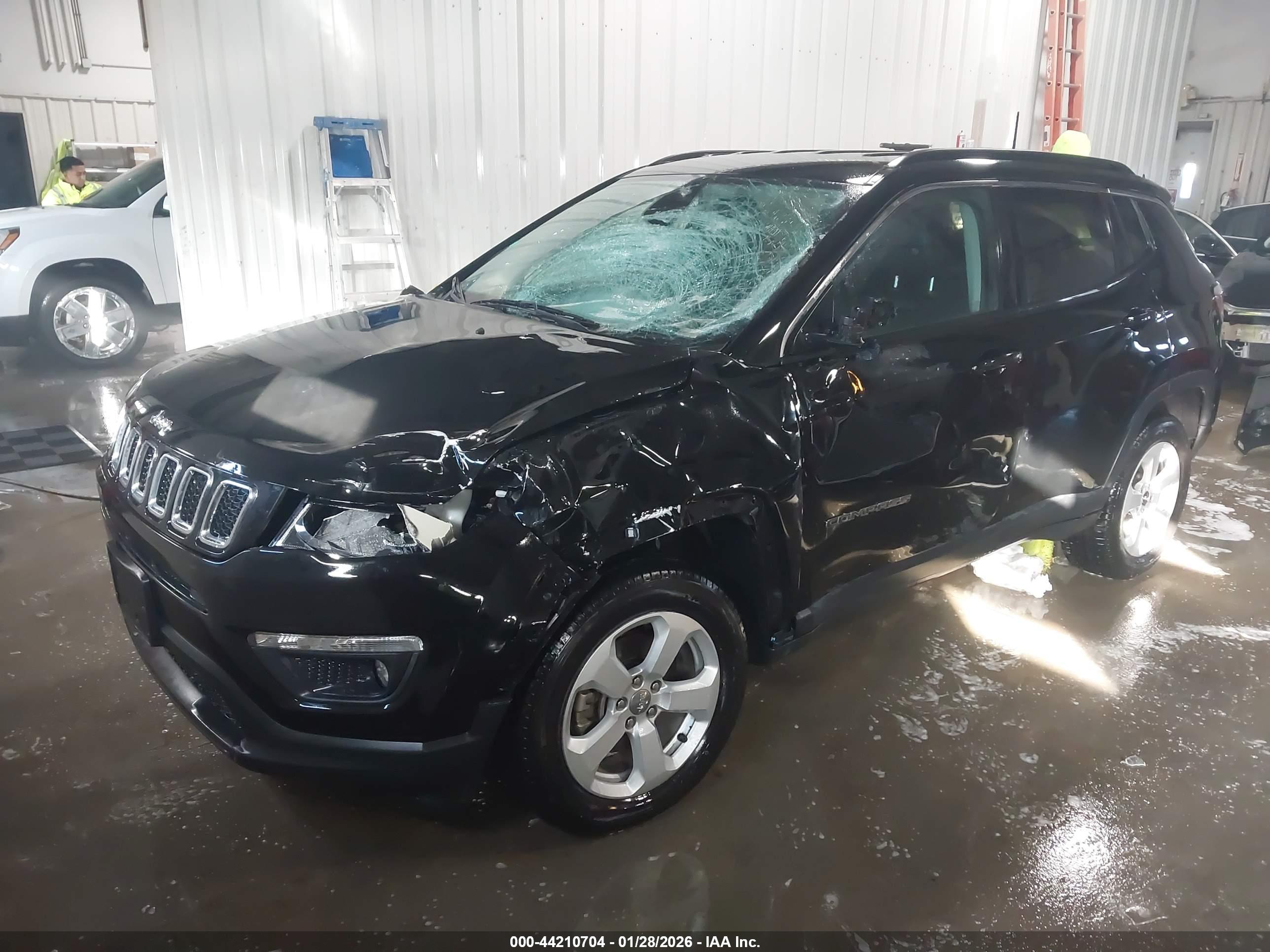 JEEP COMPASS image 2