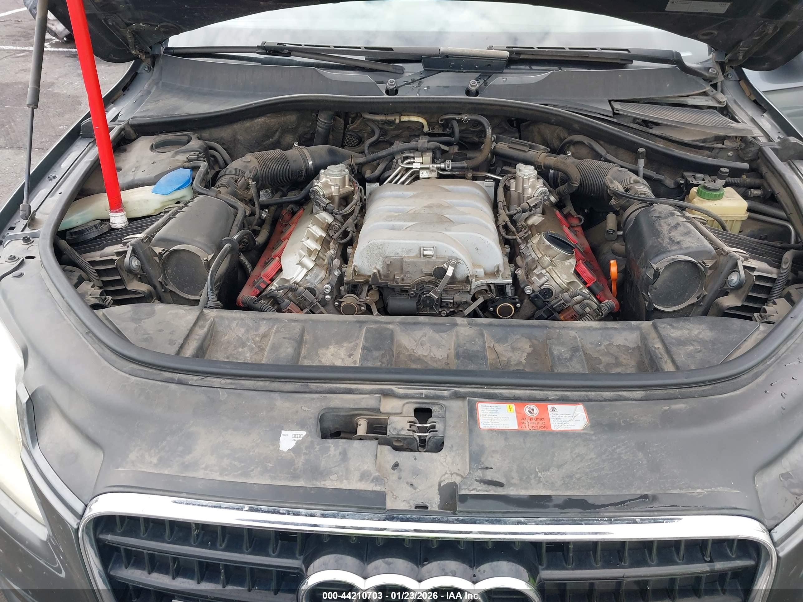 AUDI Q7 image 10
