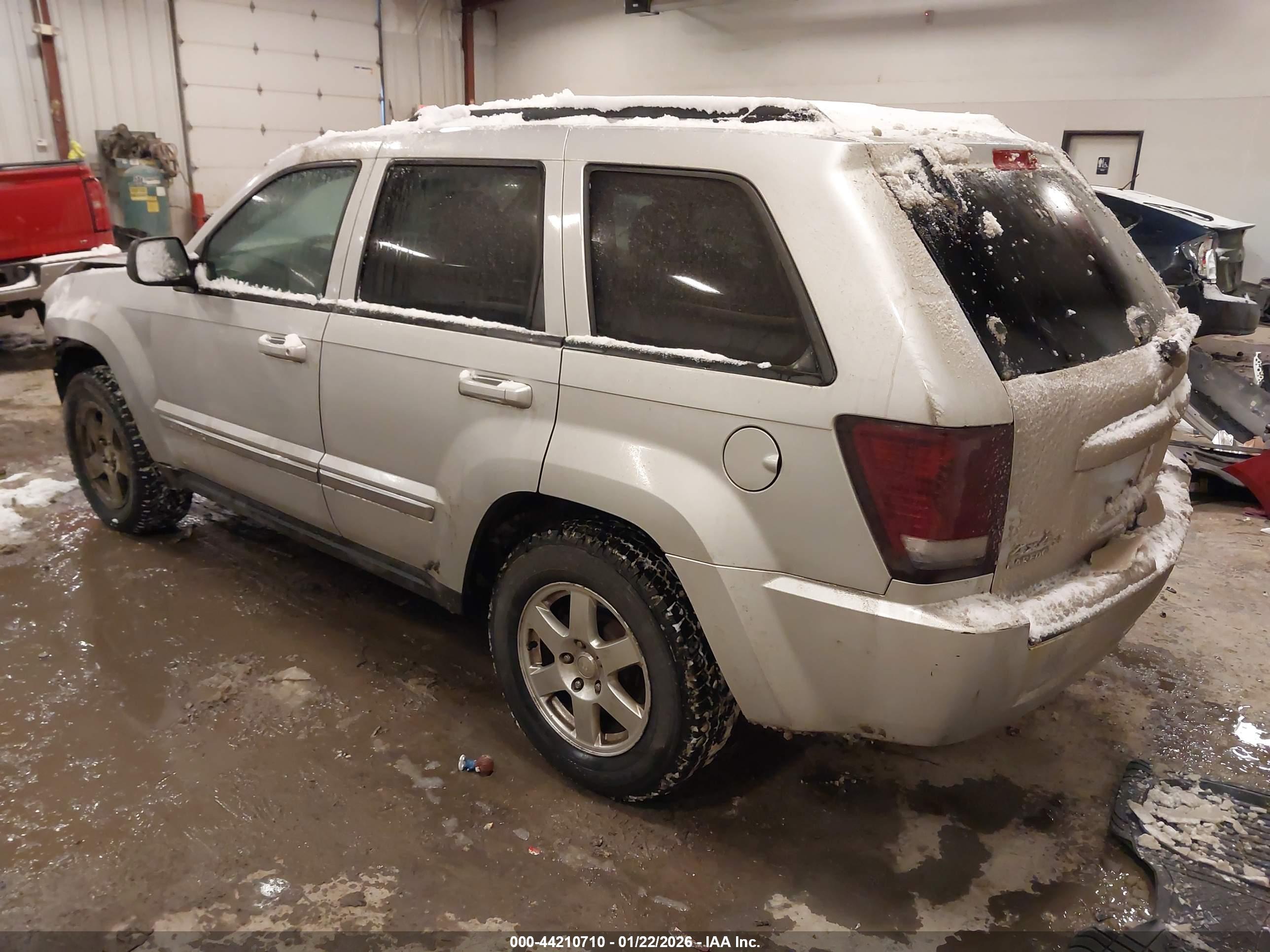 JEEP GRAND image 3