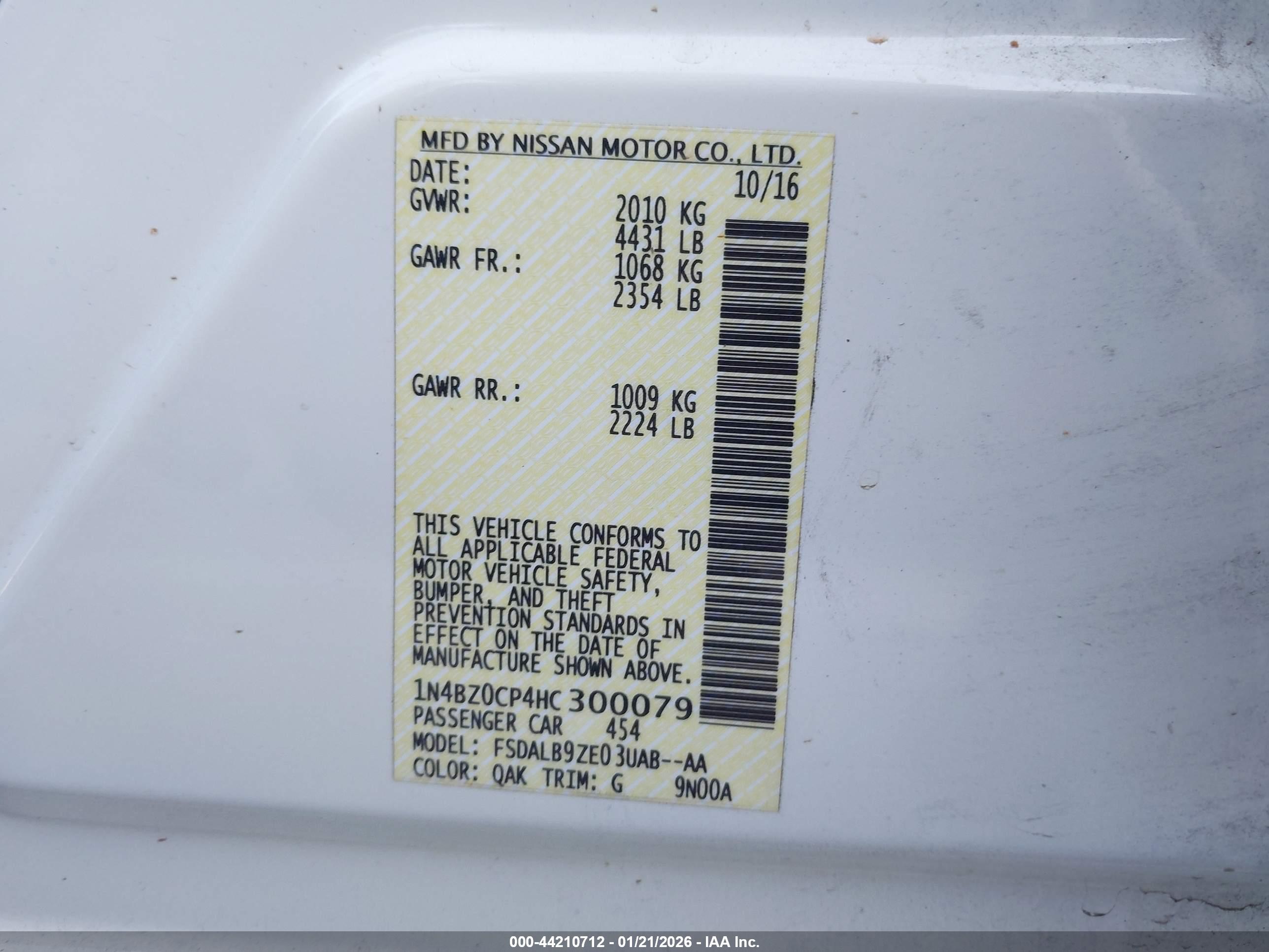 NISSAN LEAF image 9