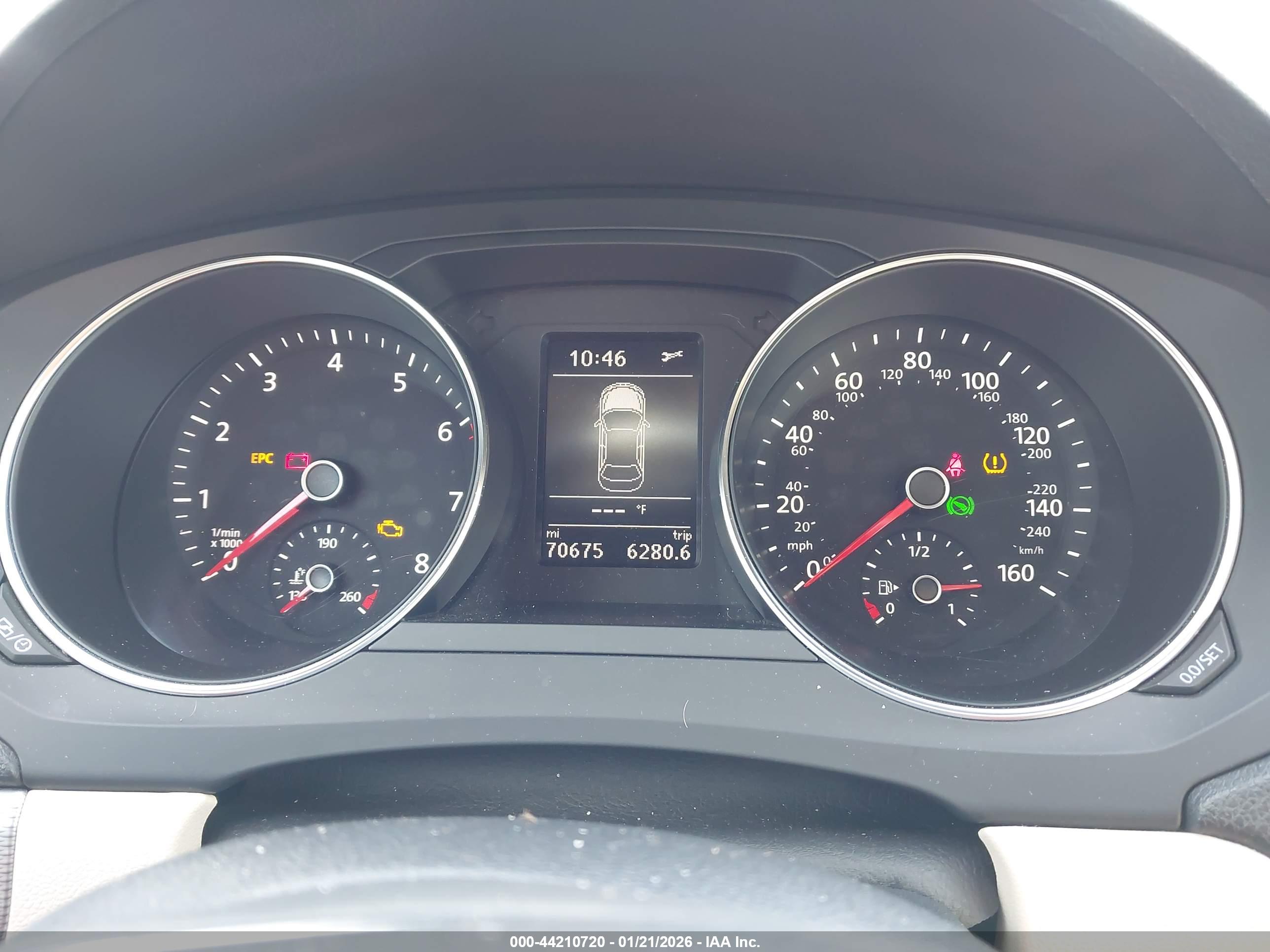 VOLKSWAGEN JETTA image 7
