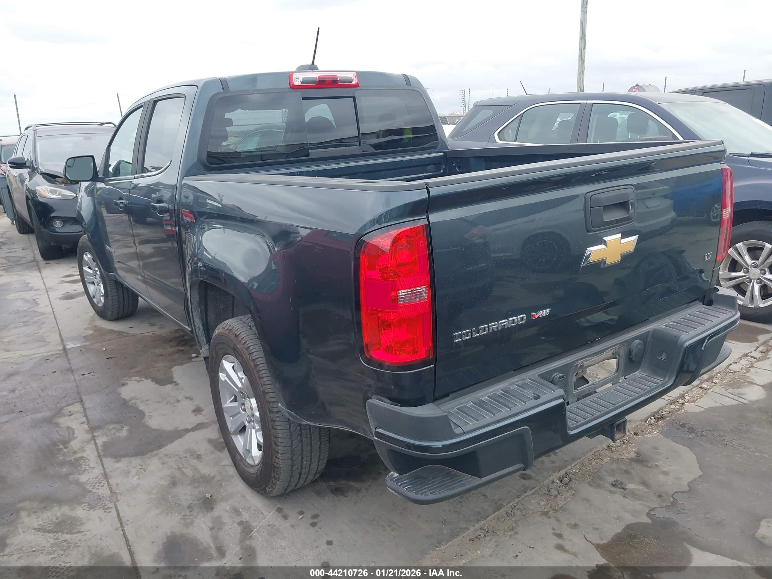 CHEVROLET COLORADO image 3