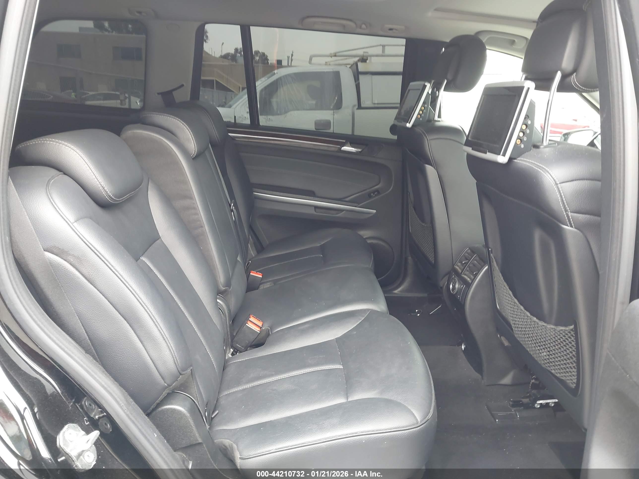 MERCEDES-BENZ GL image 8