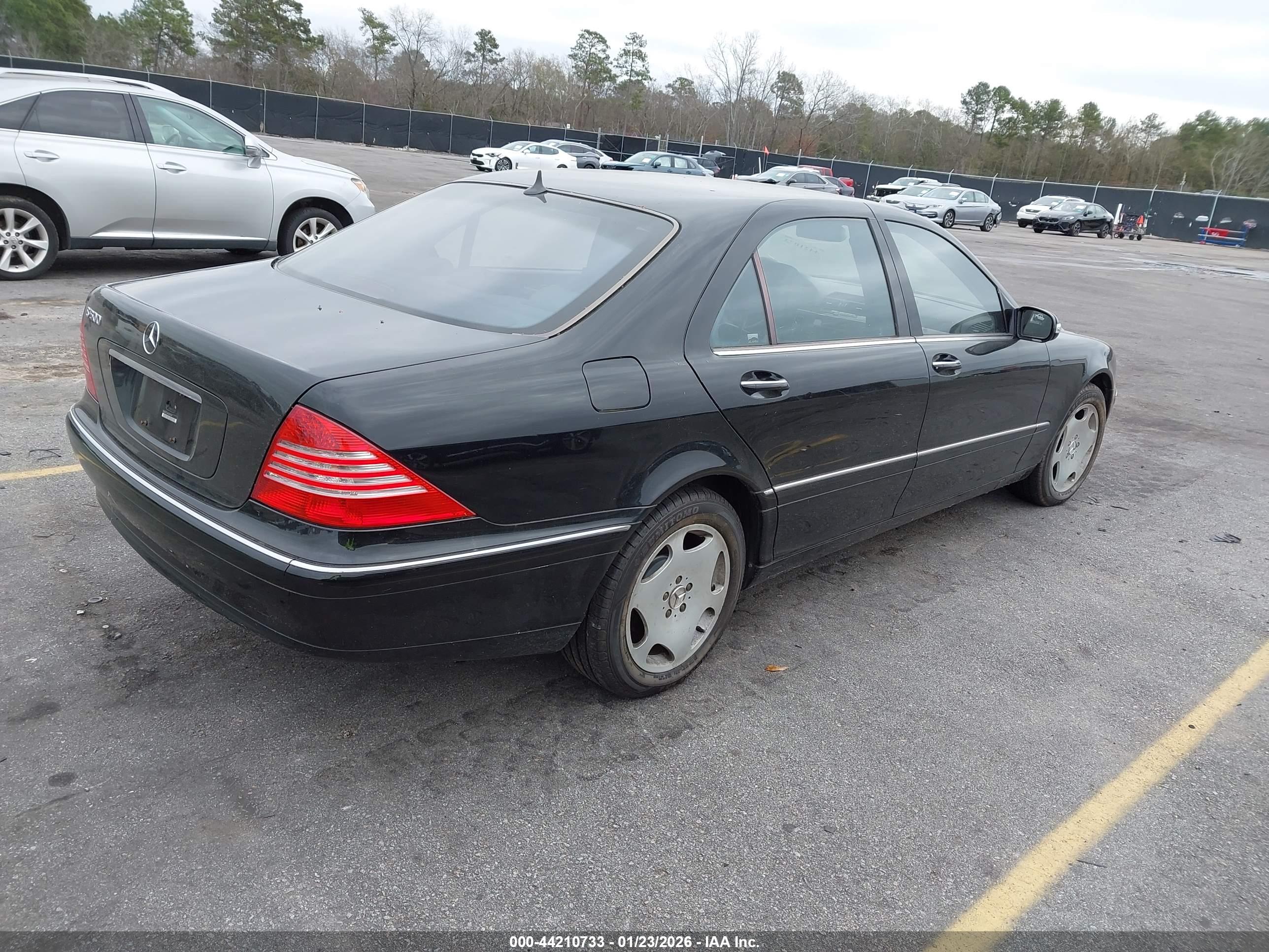 MERCEDES-BENZ S image 4