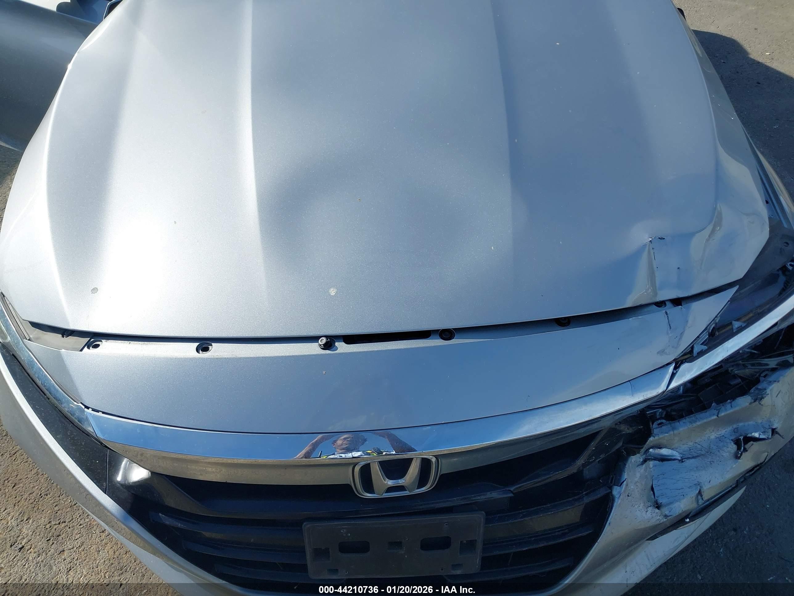HONDA ACCORD image 10