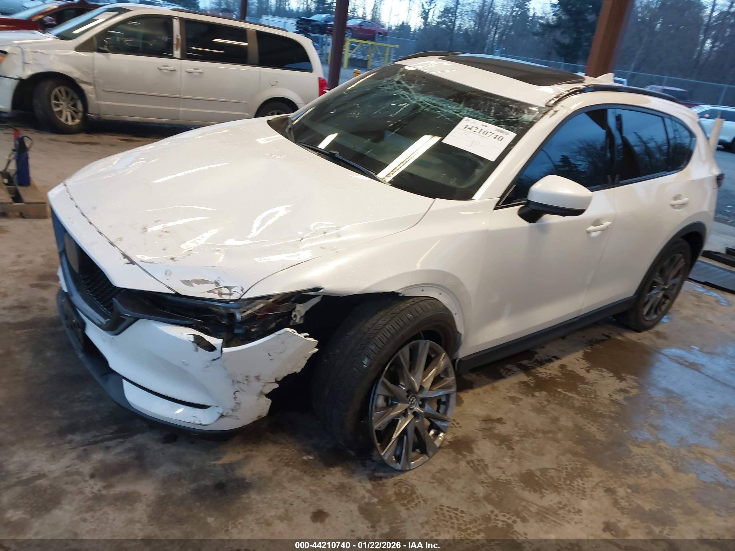 MAZDA CX-5 image 2